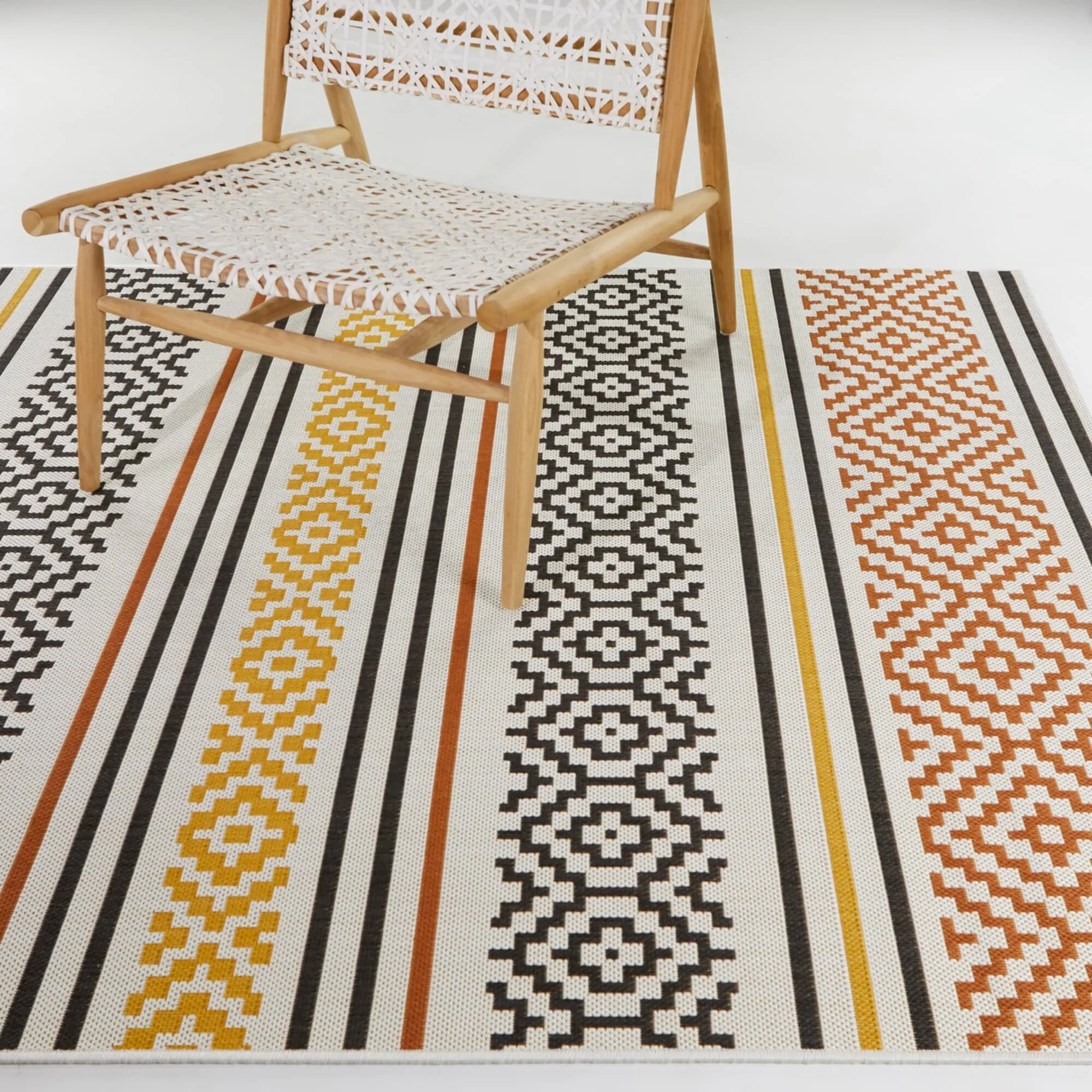 Alain Transitional Stripe Indoor/Outdoor Area Rug