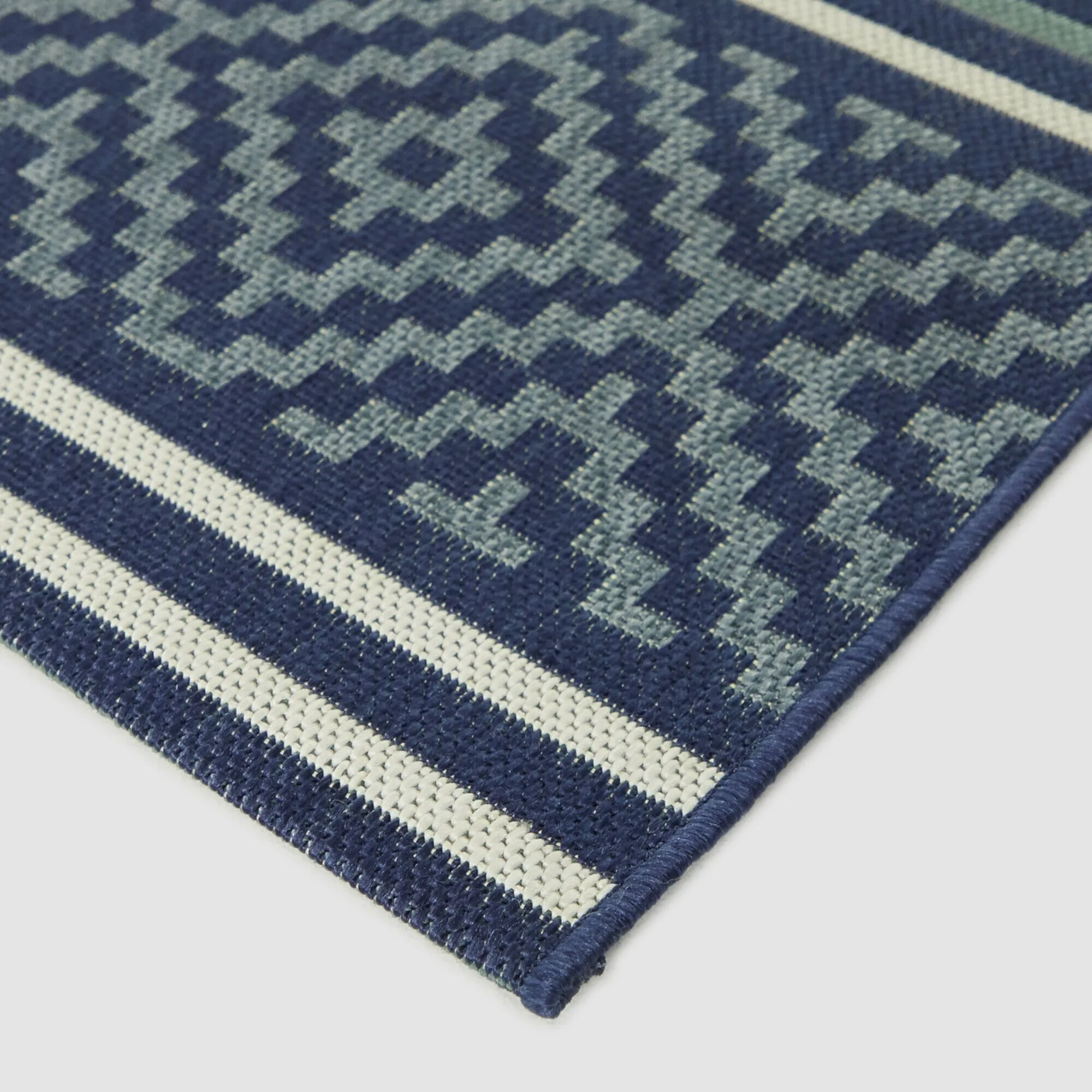 Alain Transitional Stripe Indoor/Outdoor Area Rug