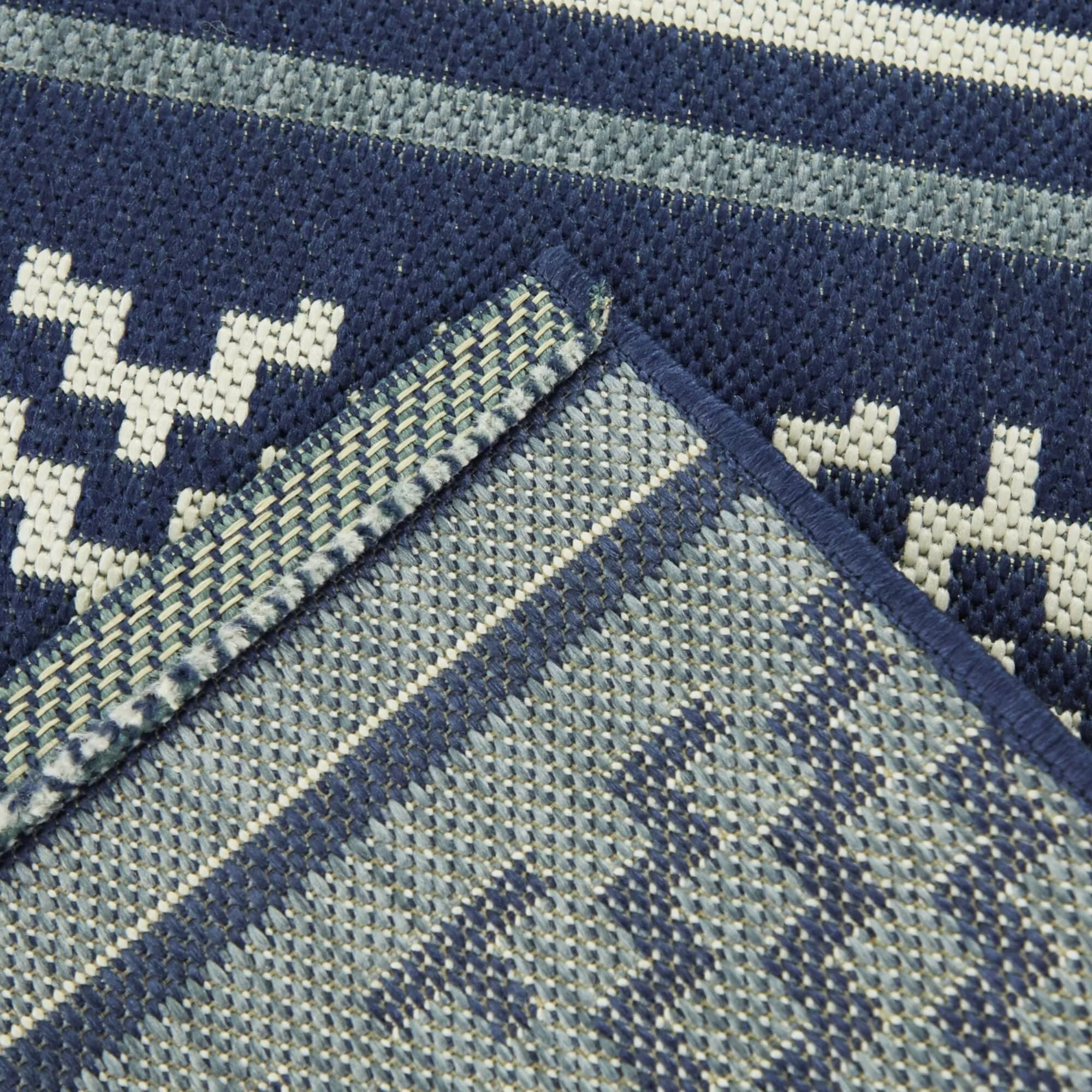 Alain Transitional Stripe Indoor/Outdoor Area Rug