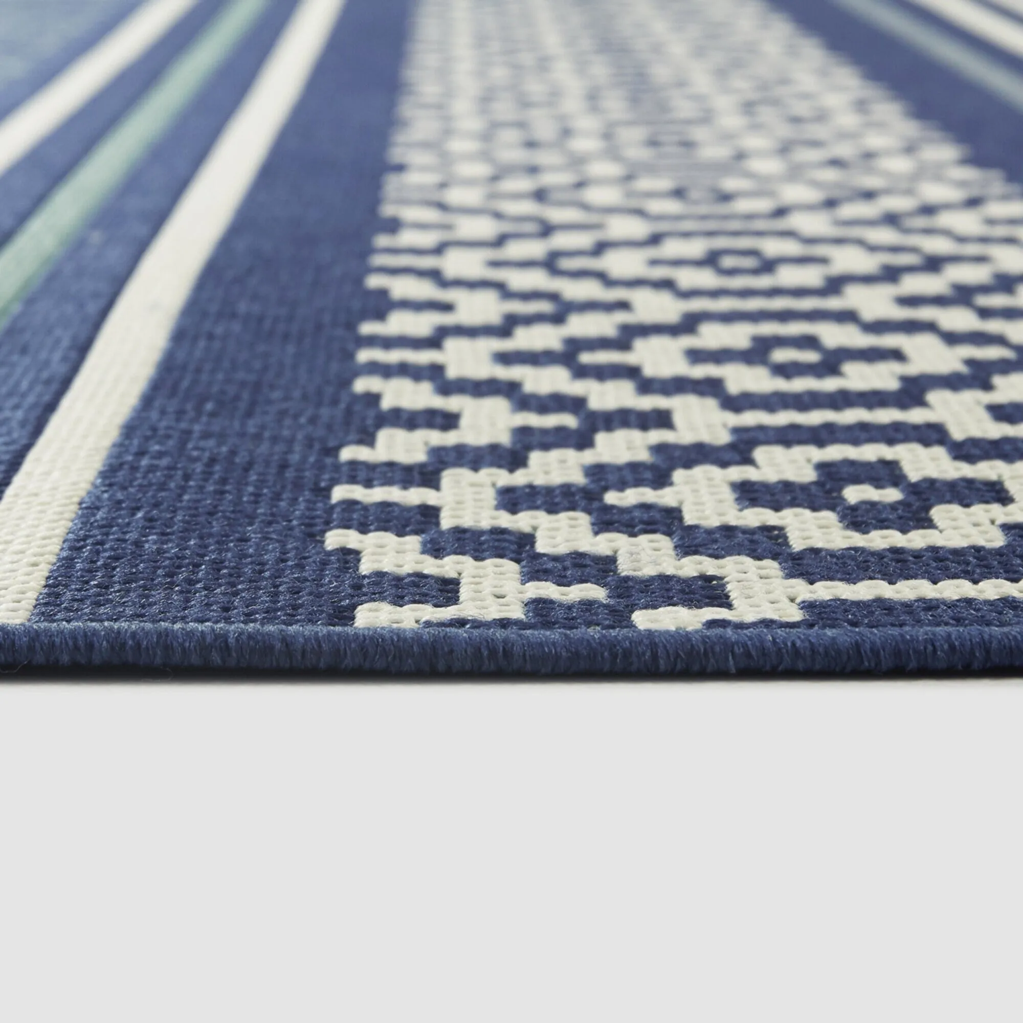 Alain Transitional Stripe Indoor/Outdoor Area Rug