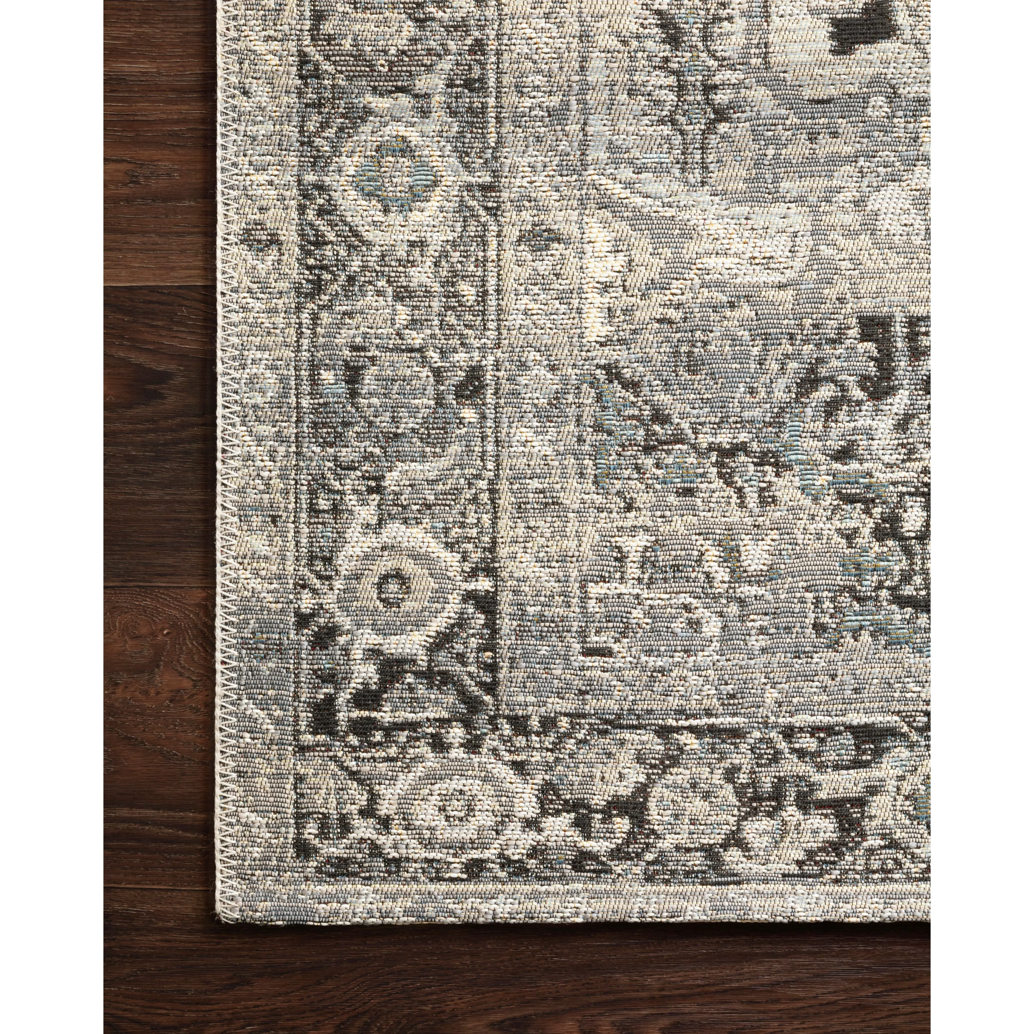 Alexander Home Armanda Modern Floral Indoor/ Outdoor Area Rug