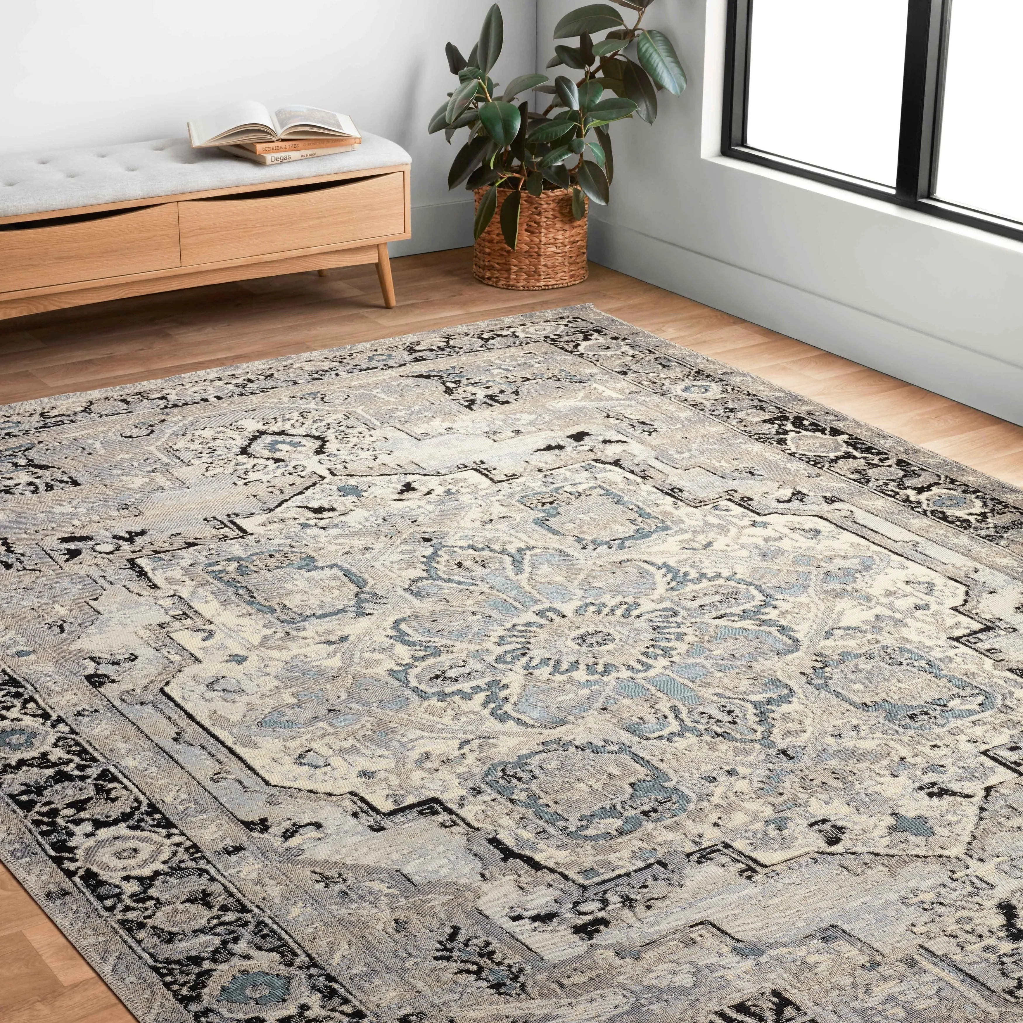 Alexander Home Armanda Modern Floral Indoor/ Outdoor Area Rug