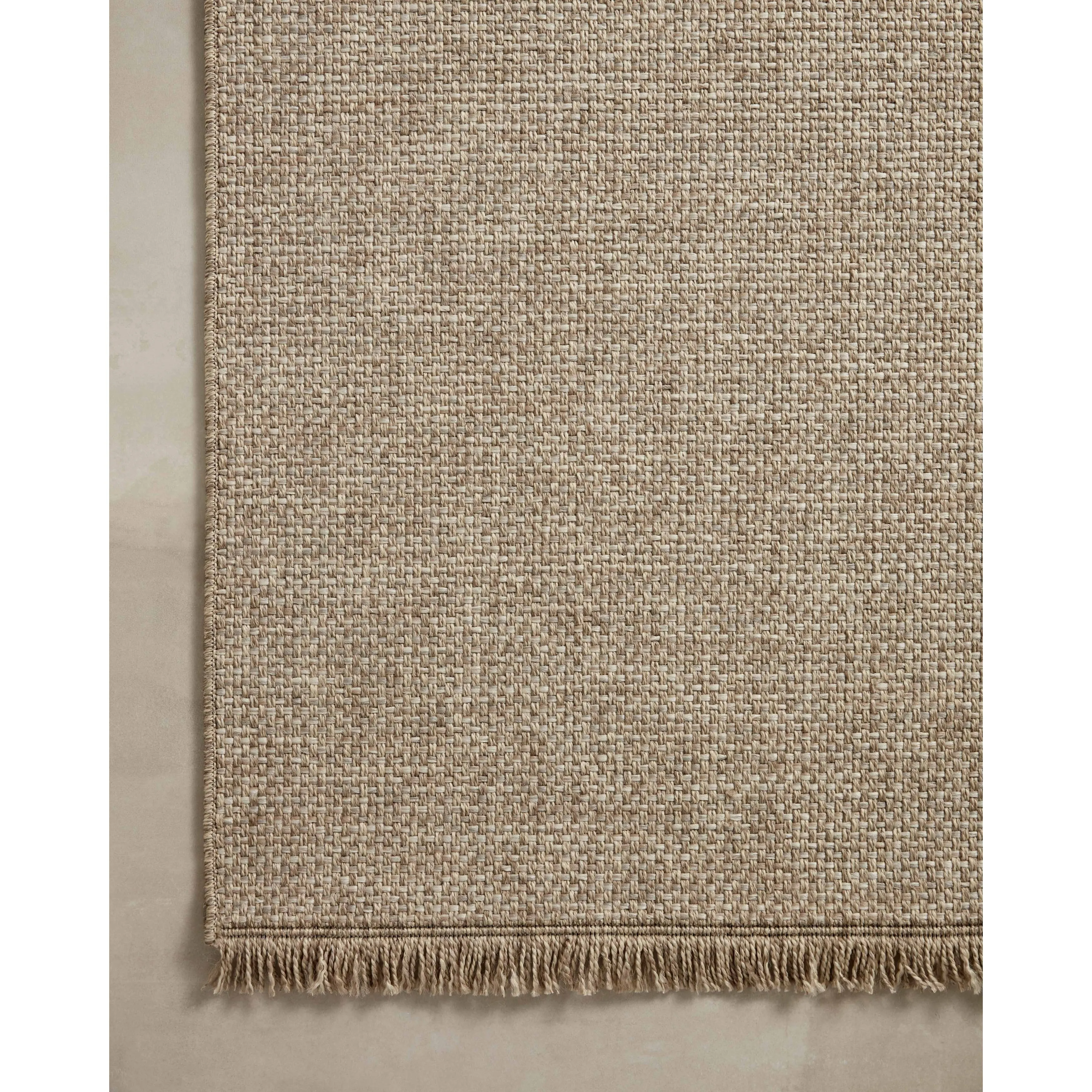 Alexander Home Dana Indoor / Outdoor Traditional Area Rug