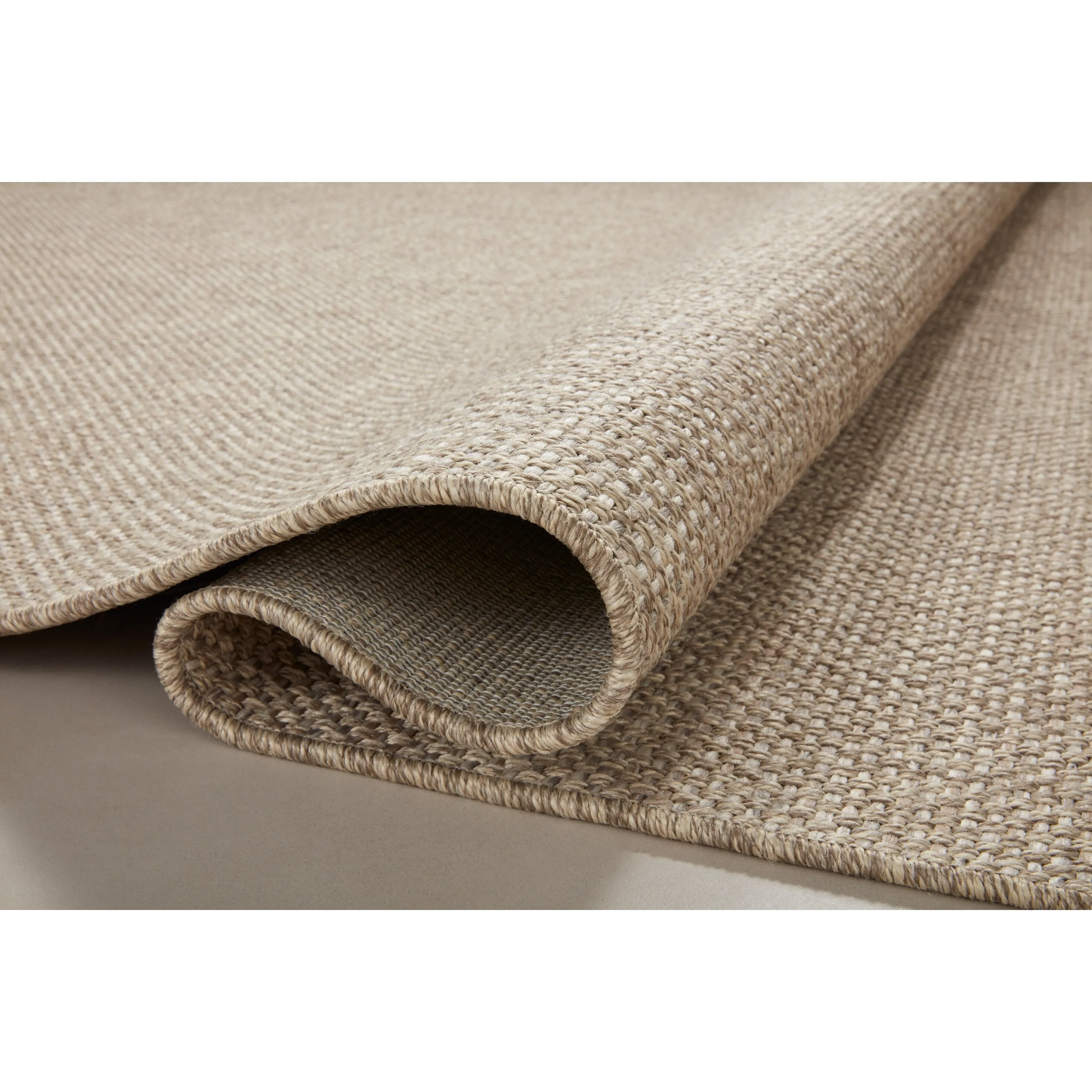 Alexander Home Dana Indoor / Outdoor Traditional Area Rug
