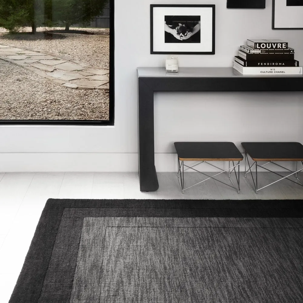 Alexander Home Helena Border Pattern Hand-tufted Pure Wool Rug