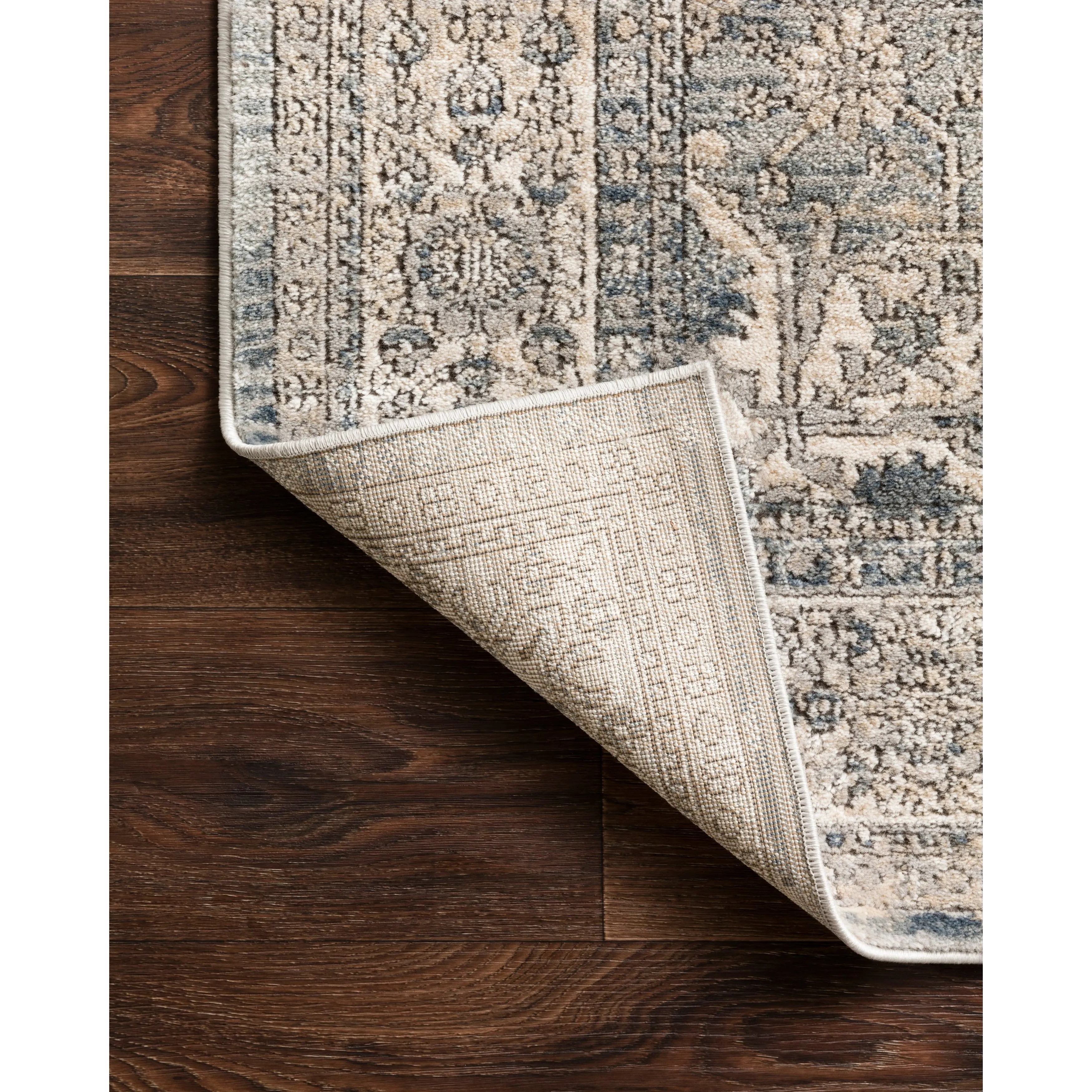 Alexander Home Josefina Diamond Floral Traditional Rug