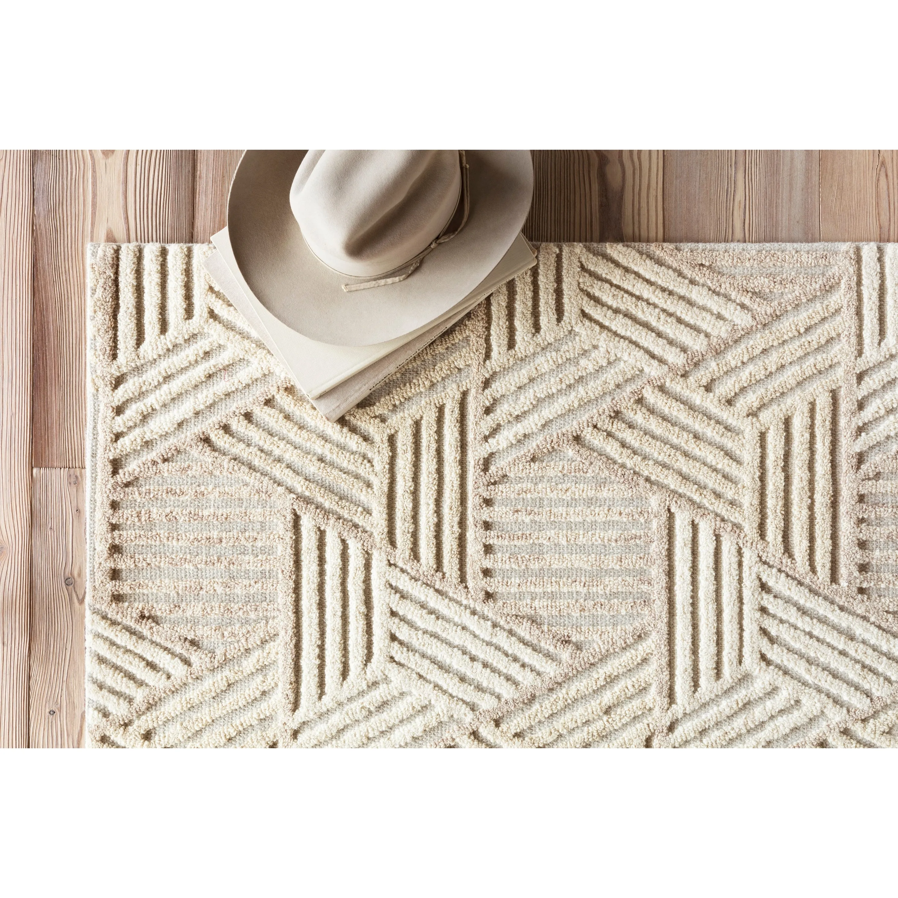 Alexander Home Kanarra Hand-Tufted Geometric Modern Wool Area Rug