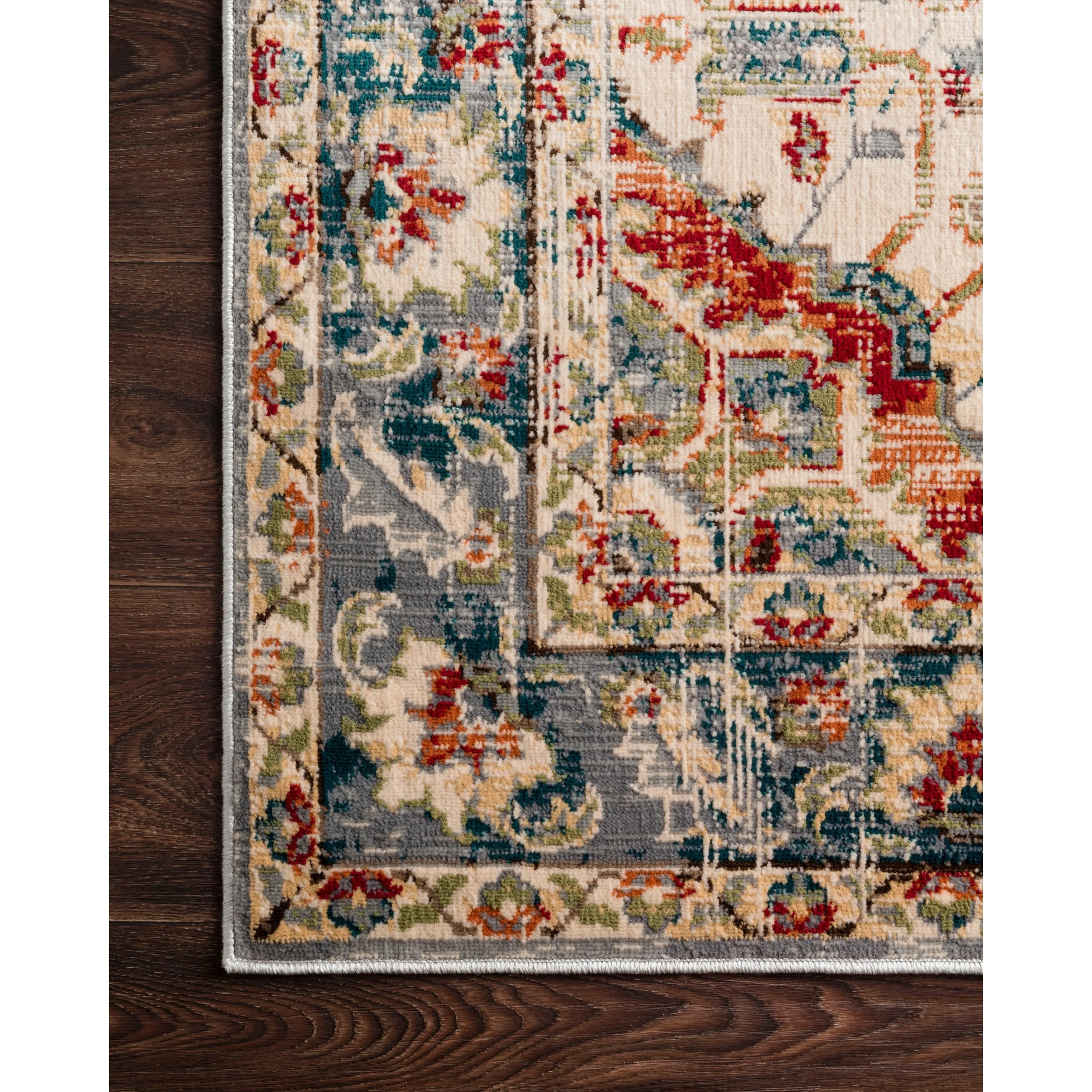 Alexander Home Karla Traditional Area Rug