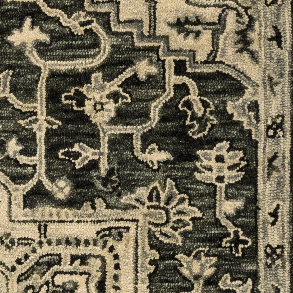 Alexander Home Madeline Medallion Hand-hooked Wool Star Area Rug