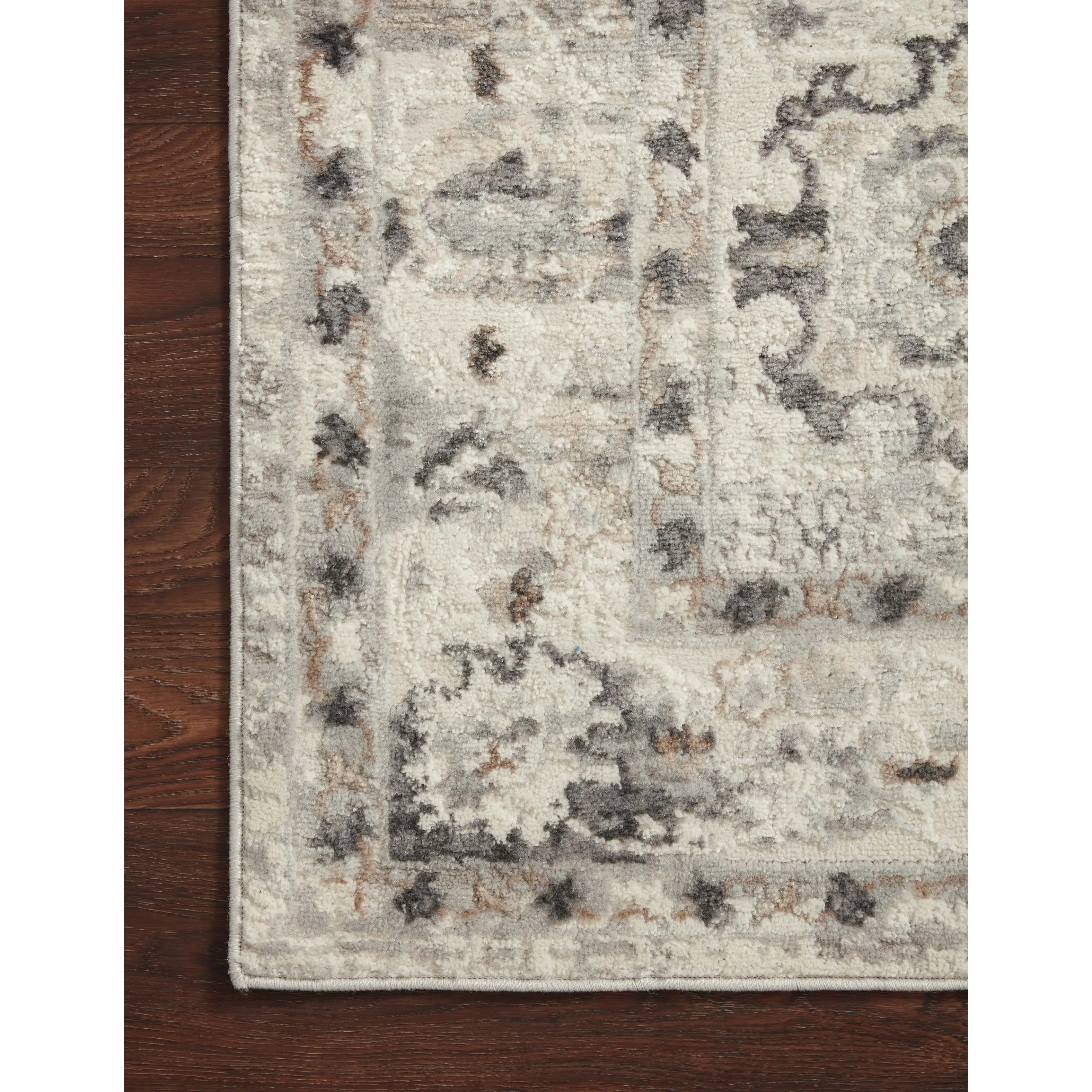 Alexander Home Madison Persian Area Rug