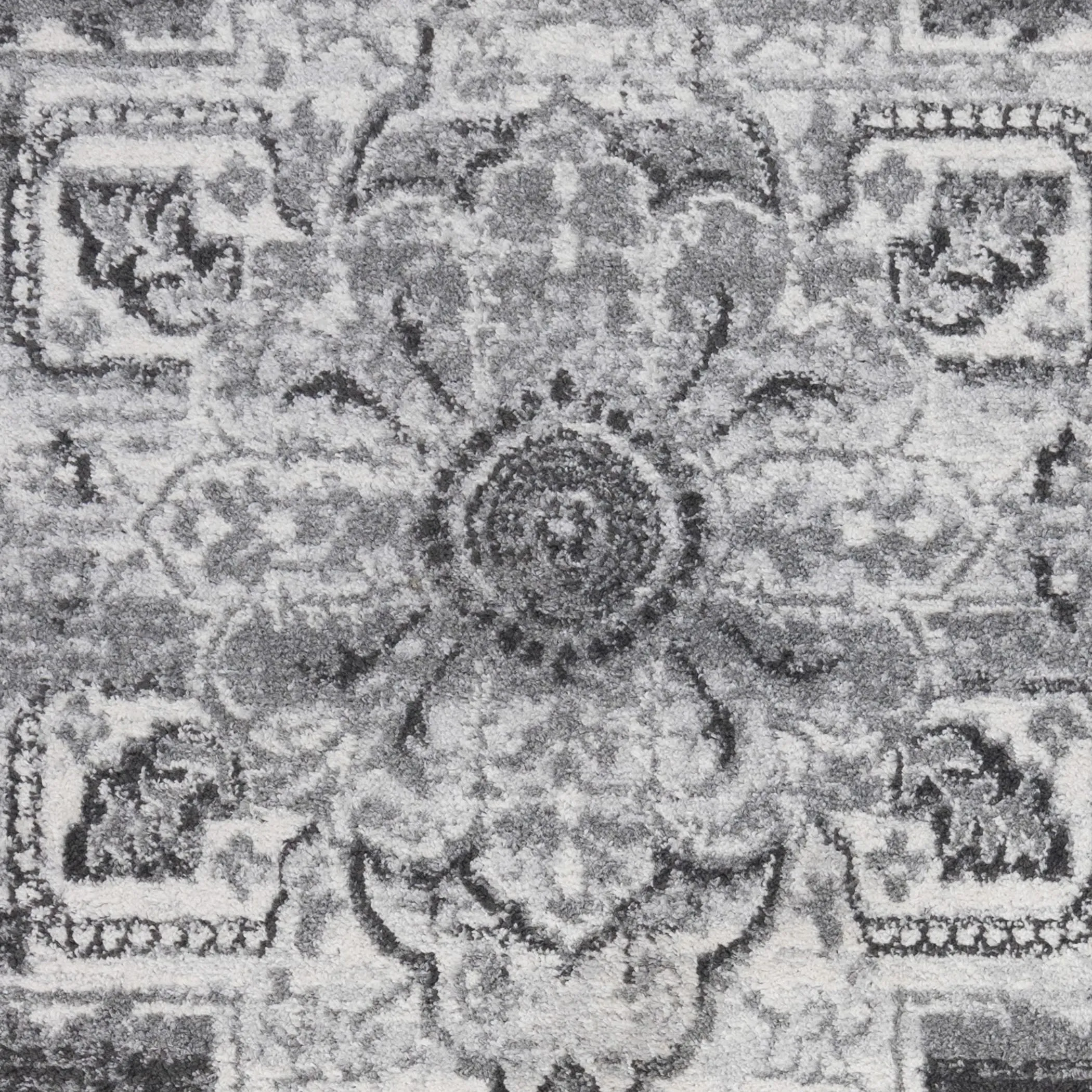 Alvia Yana Medallion Area Rug