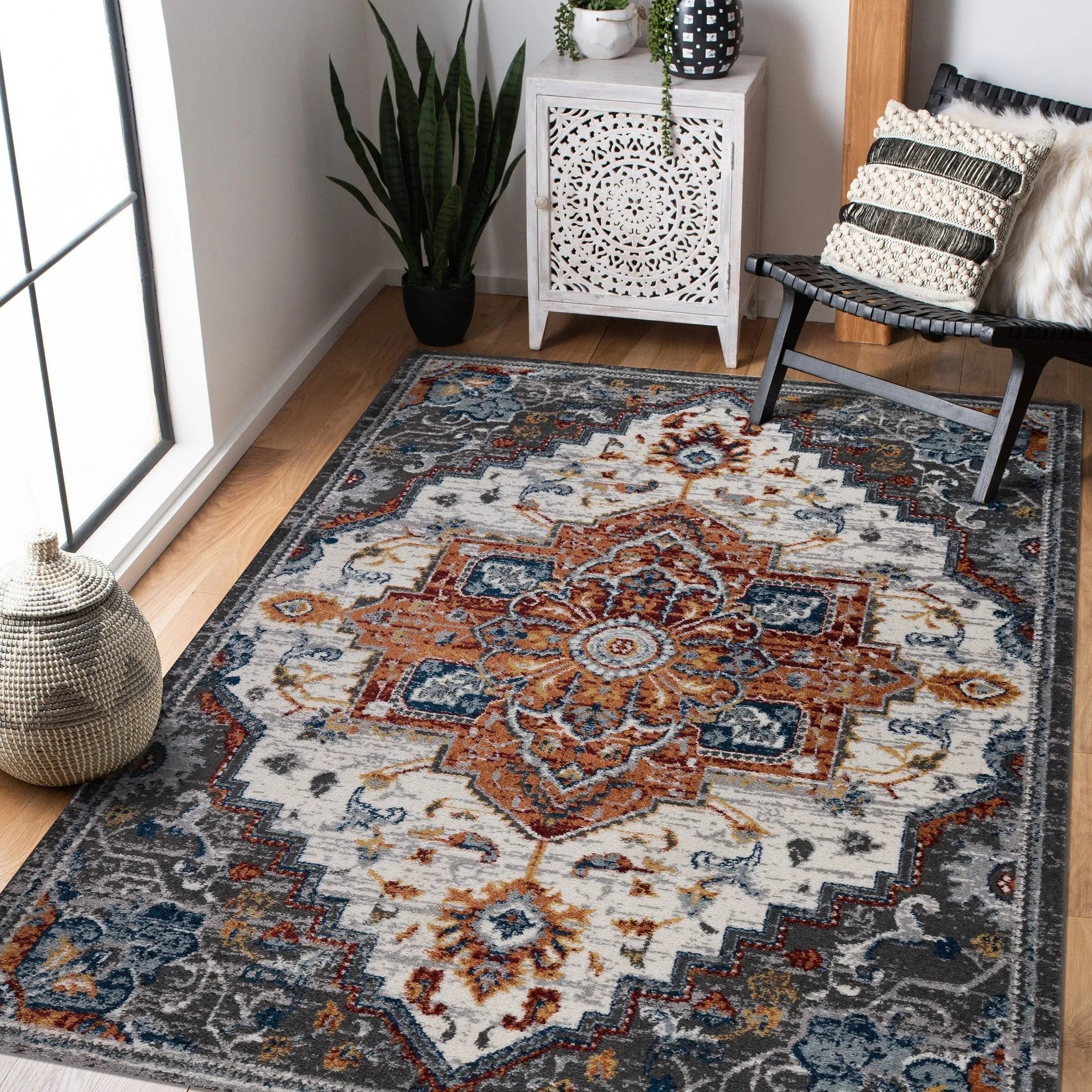 Alvia Yana Medallion Area Rug