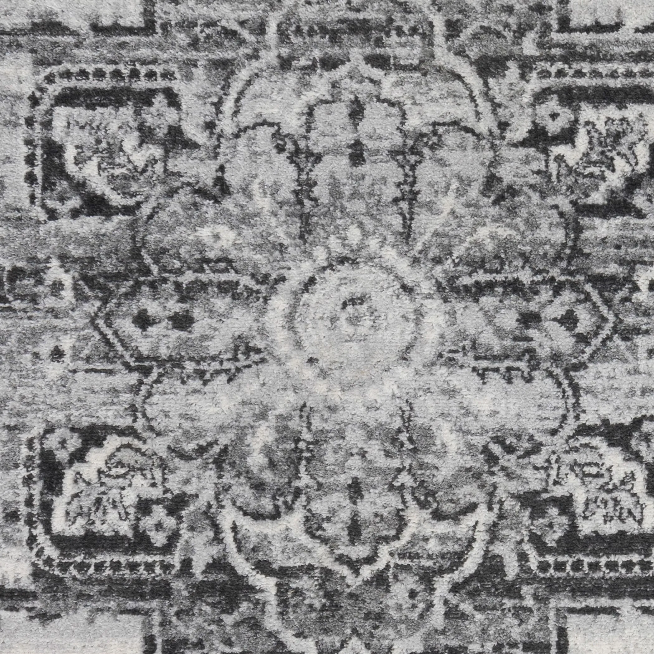 Alvia Yana Medallion Area Rug