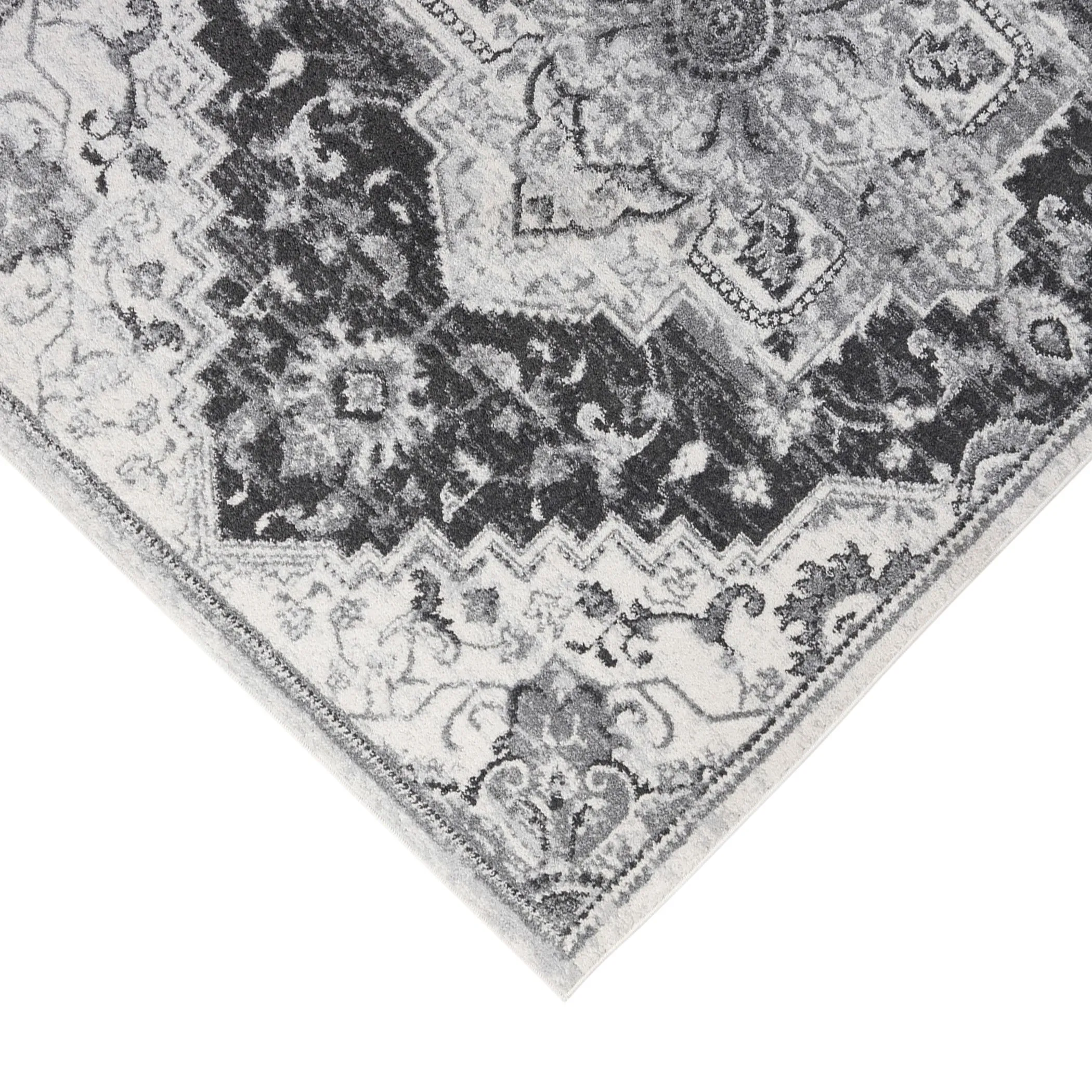 Alvia Yana Medallion Area Rug