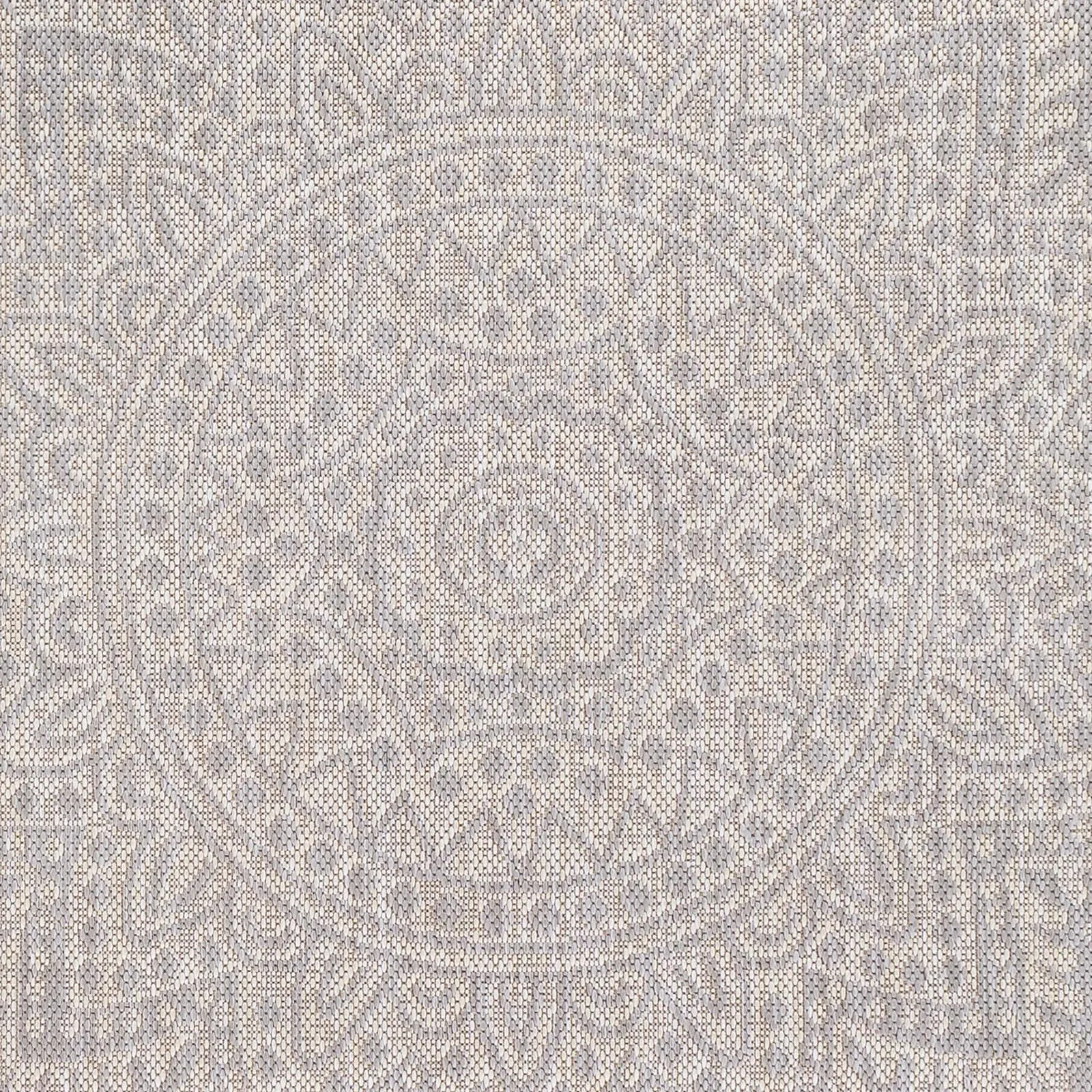 Amal Indoor/ Oudoor Casual Mandala Area Rug
