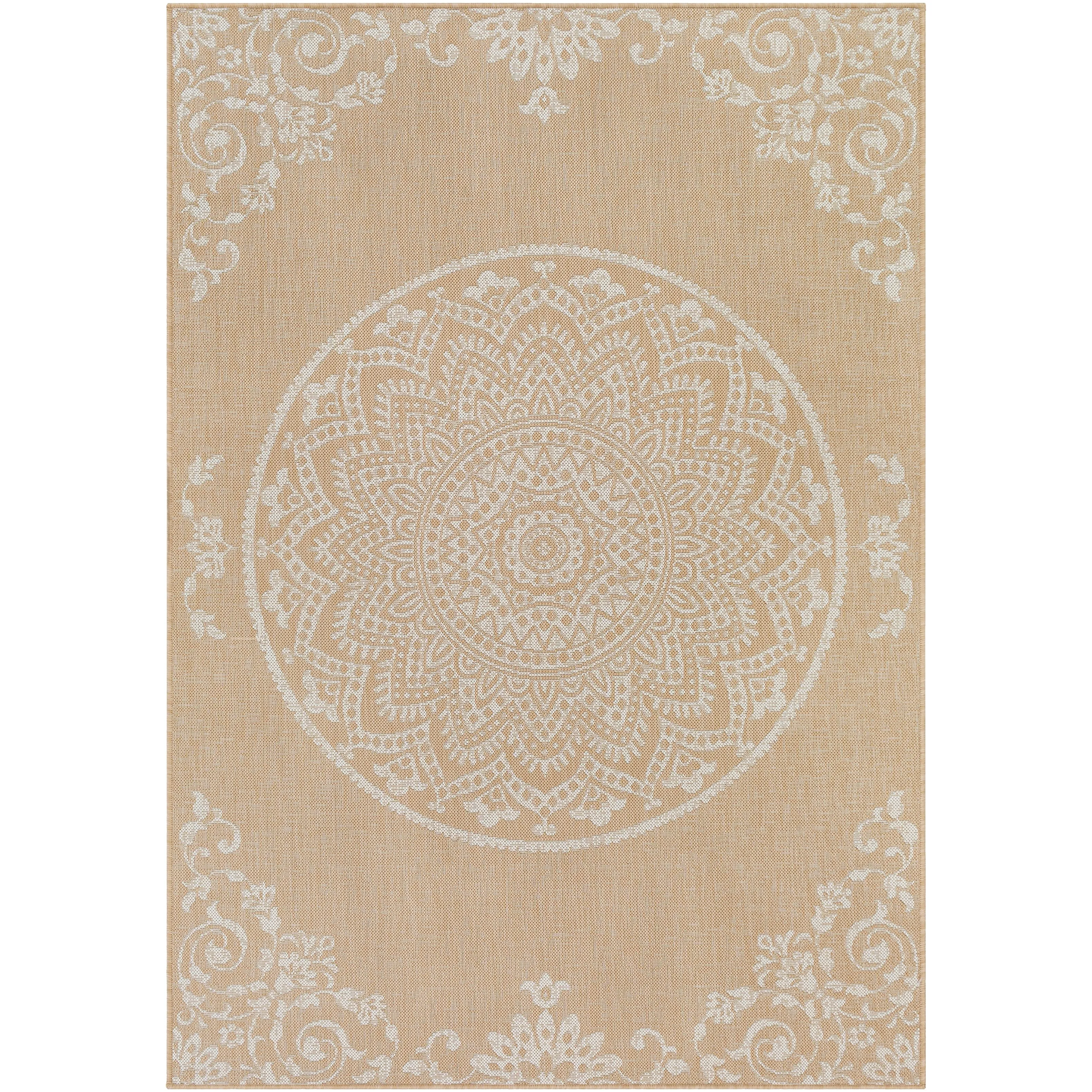 Amal Indoor/ Oudoor Casual Mandala Area Rug