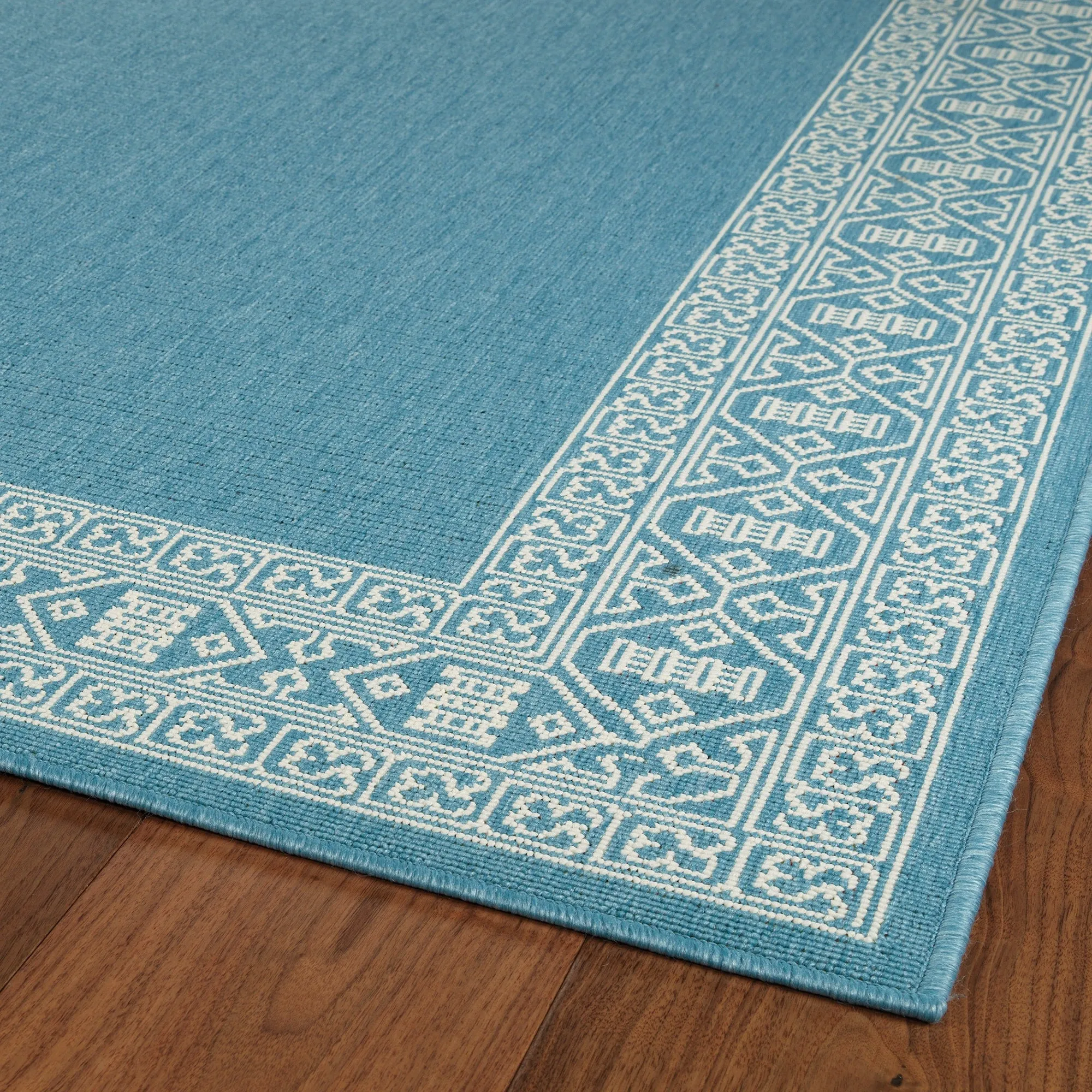 Amalie Geometric Border Coastal Polypropylene Indoor/ Outdoor Area Rug