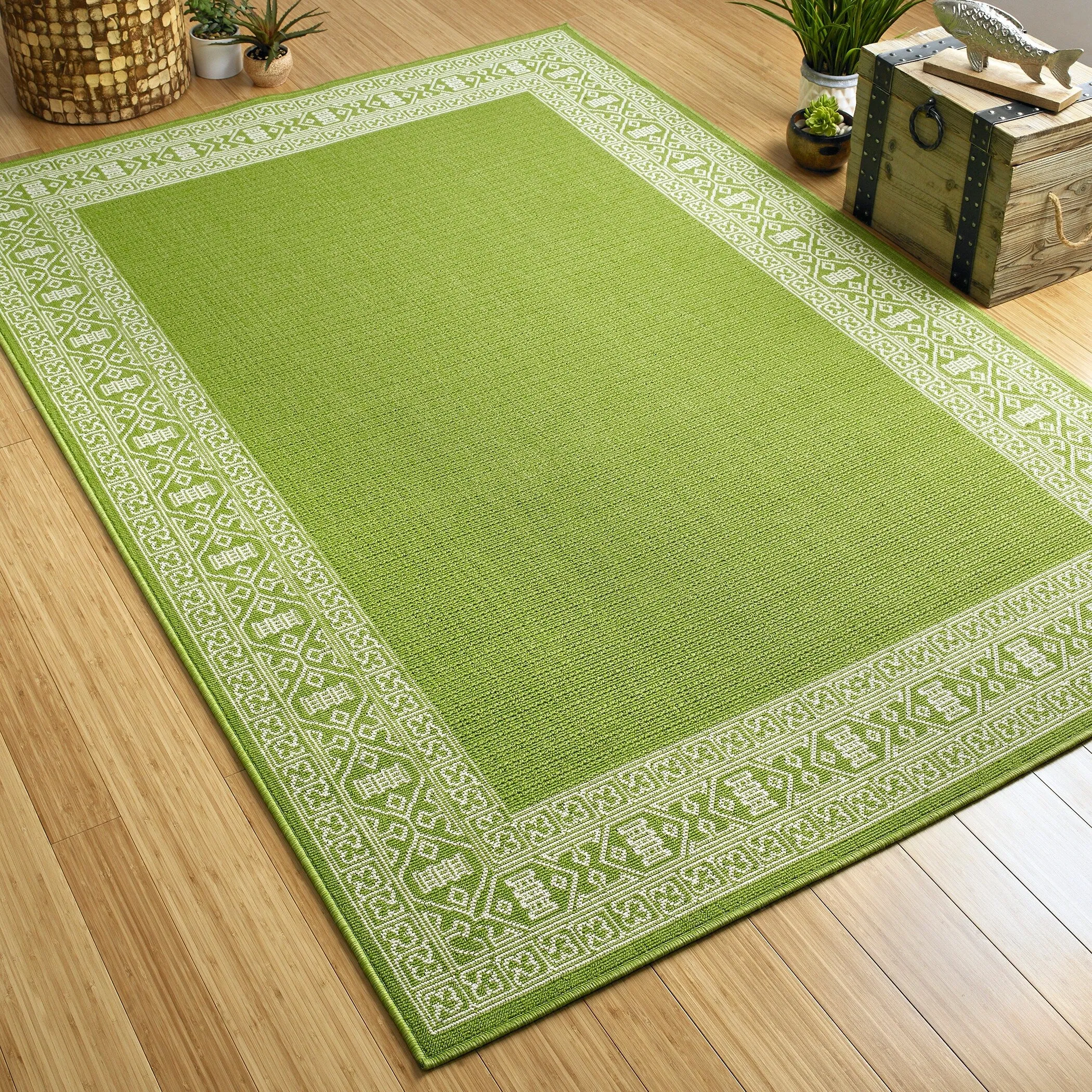 Amalie Geometric Border Coastal Polypropylene Indoor/ Outdoor Area Rug
