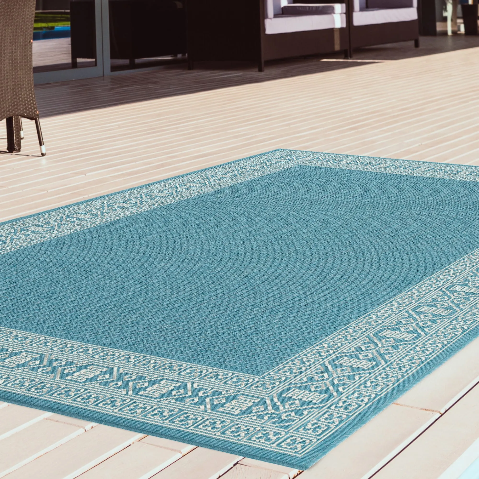 Amalie Geometric Border Coastal Polypropylene Indoor/ Outdoor Area Rug