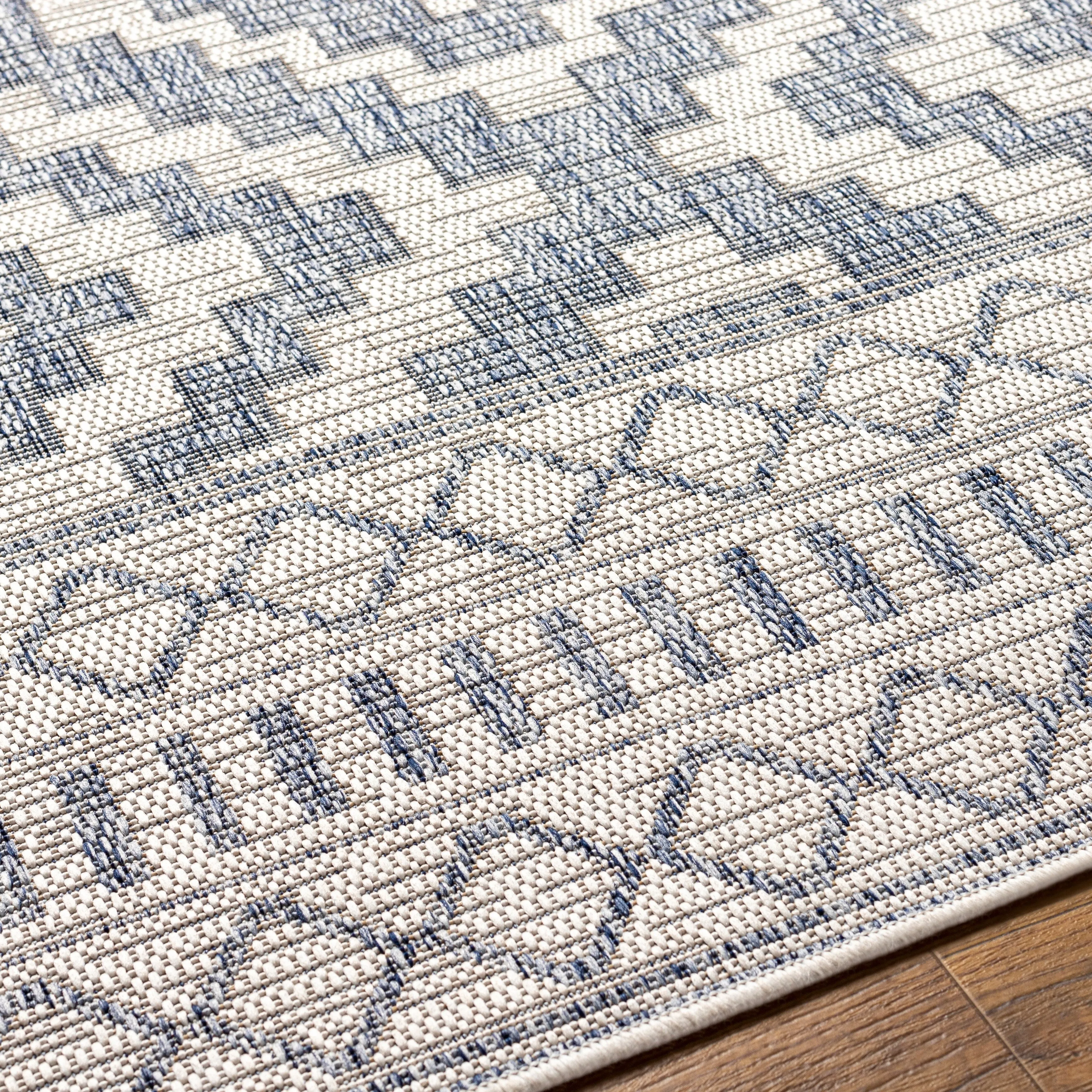 Artistic Weavers Aradra Global Diamond Indoor/ Outdoor Area Rug