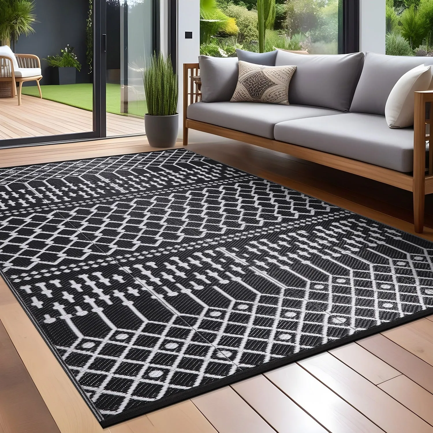 Beverly Rug Moroccan Trellis Outdoor Rug Waterproof for Patio. RV Camping