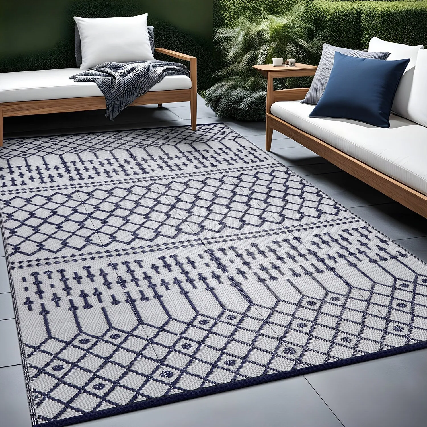 Beverly Rug Moroccan Trellis Outdoor Rug Waterproof for Patio. RV Camping
