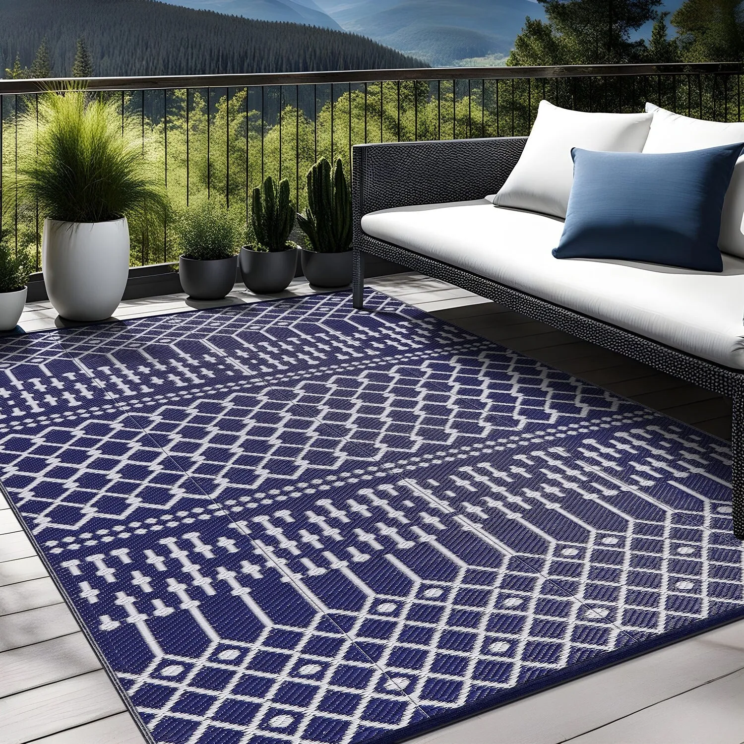 Beverly Rug Moroccan Trellis Outdoor Rug Waterproof for Patio. RV Camping