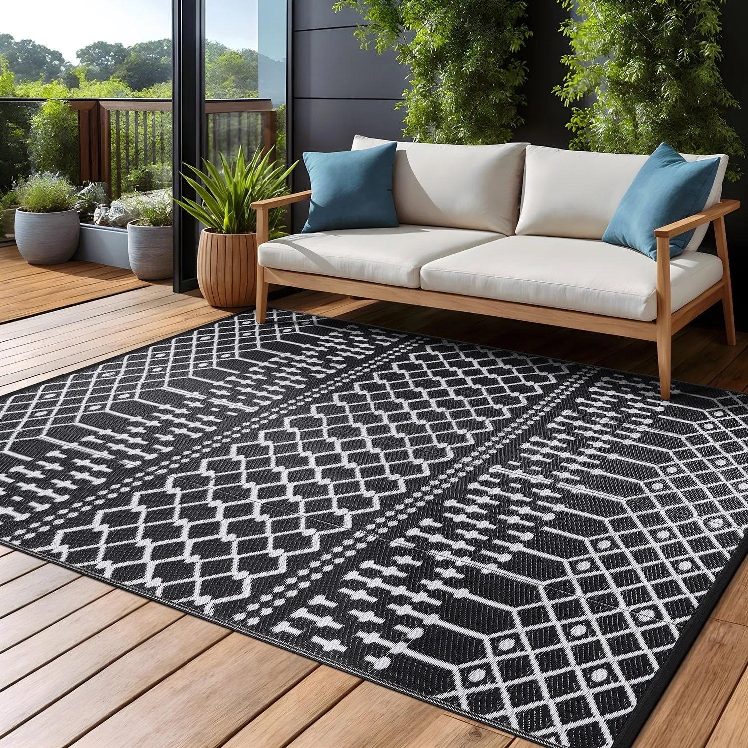 Beverly Rug Moroccan Trellis Outdoor Rug Waterproof for Patio. RV Camping