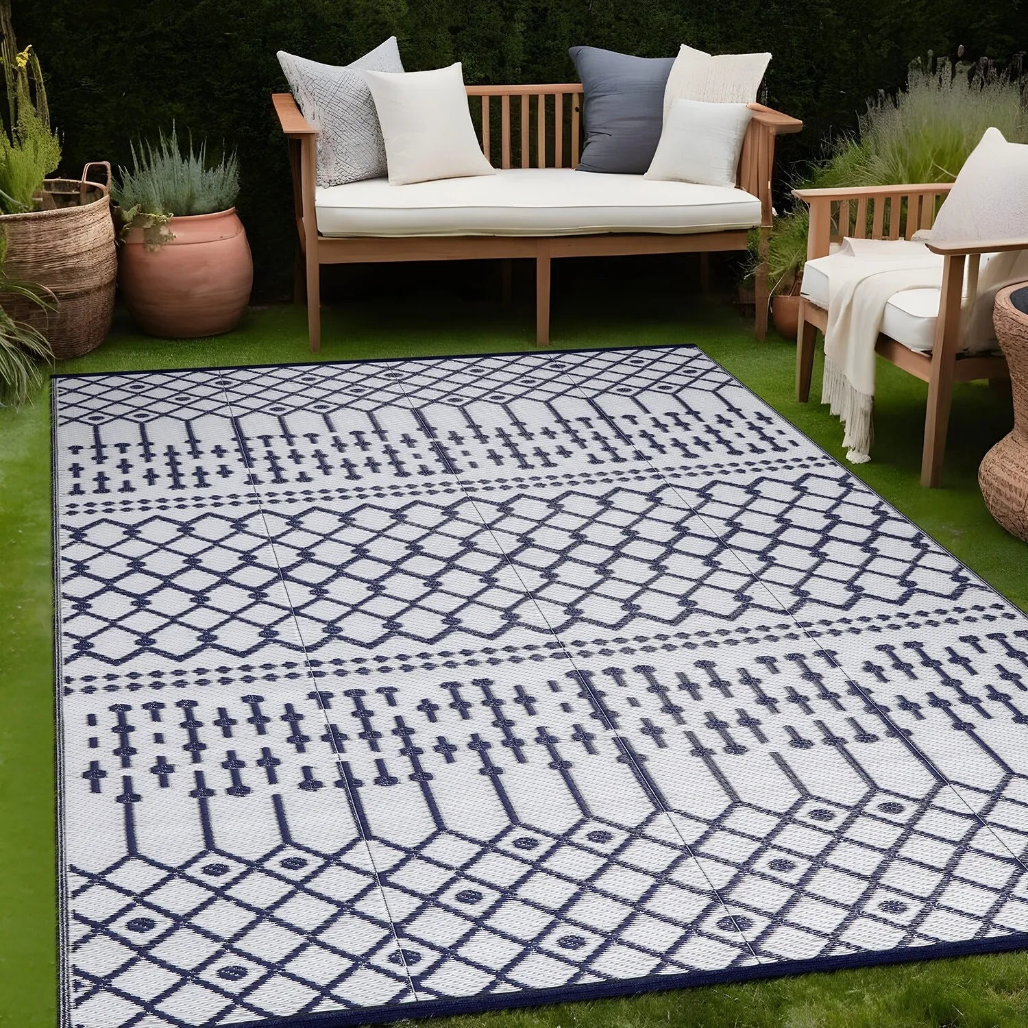 Beverly Rug Moroccan Trellis Outdoor Rug Waterproof for Patio. RV Camping