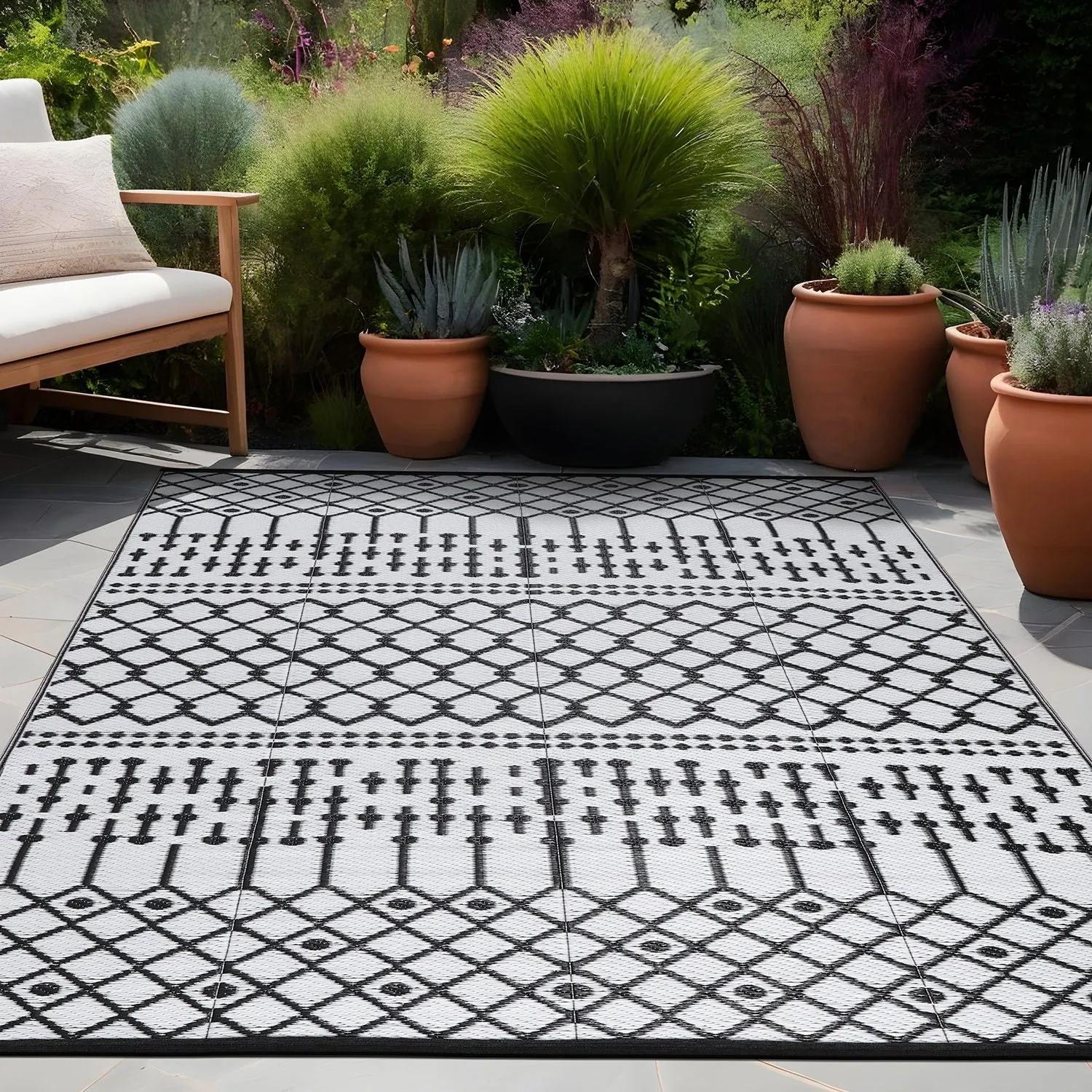 Beverly Rug Moroccan Trellis Outdoor Rug Waterproof for Patio. RV Camping