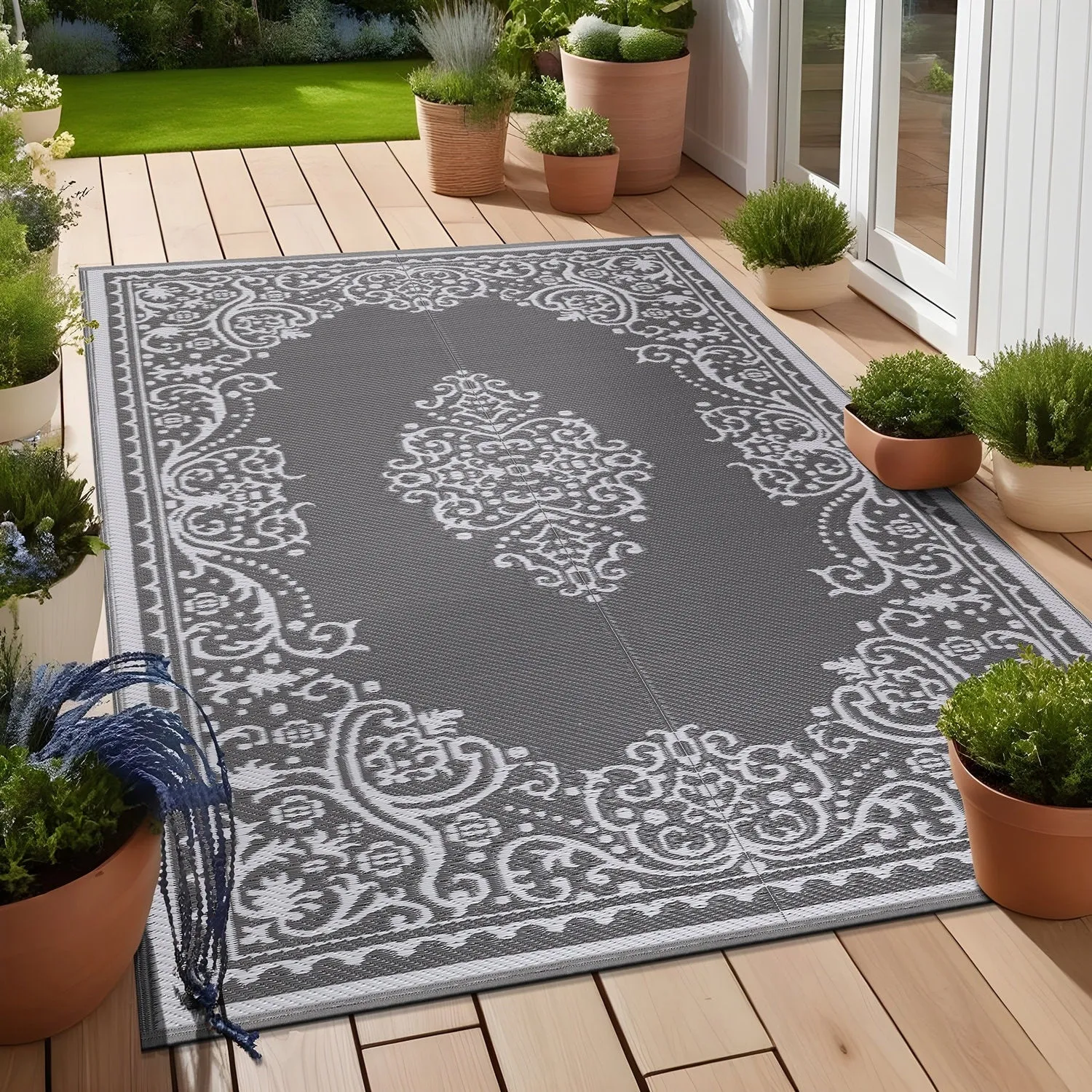 Beverly Rug Reversible Mats Plastic Outdoor Rug for Camping. Patio. Backyard. RV. Picnic. Deck