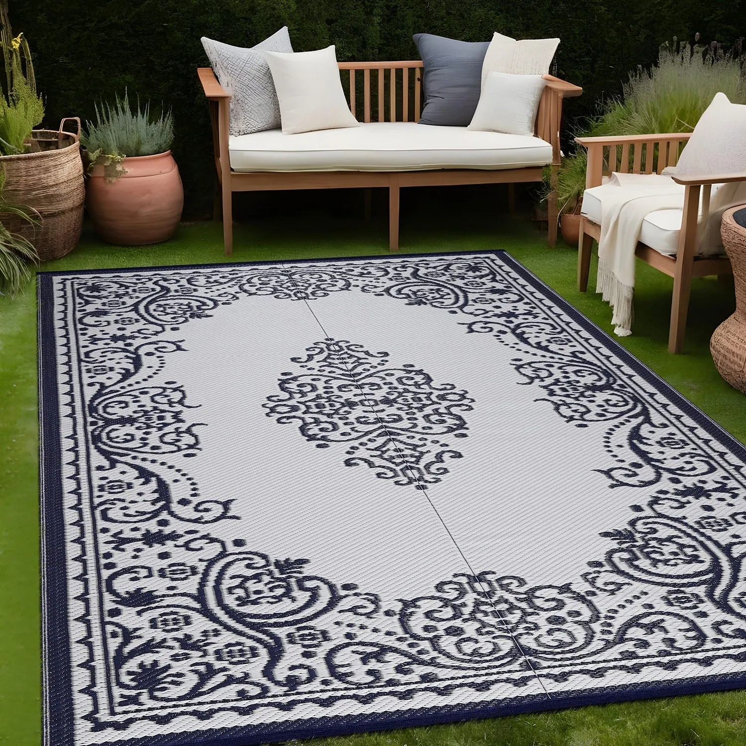Beverly Rug Reversible Mats Plastic Outdoor Rug for Camping. Patio. Backyard. RV. Picnic. Deck