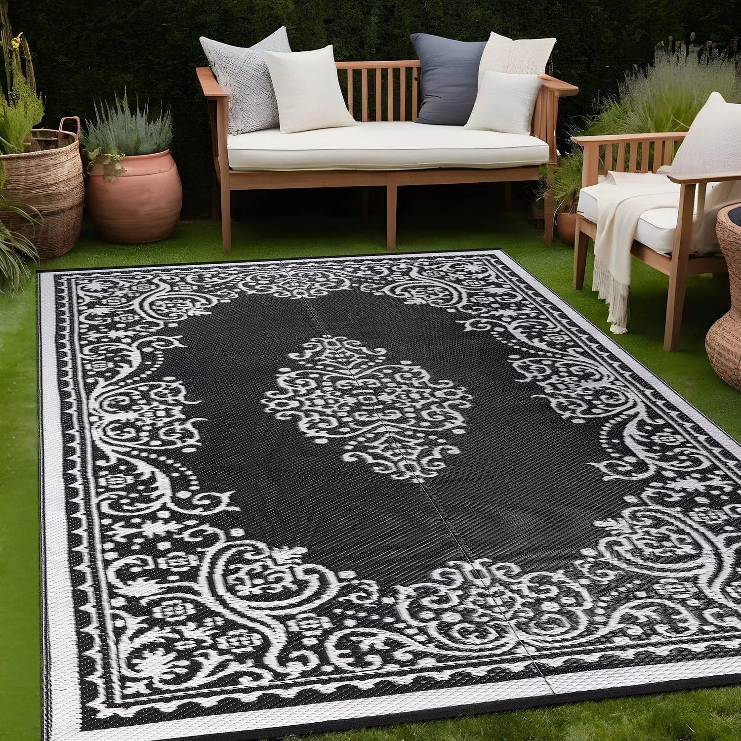 Beverly Rug Reversible Mats Plastic Outdoor Rug for Camping. Patio. Backyard. RV. Picnic. Deck