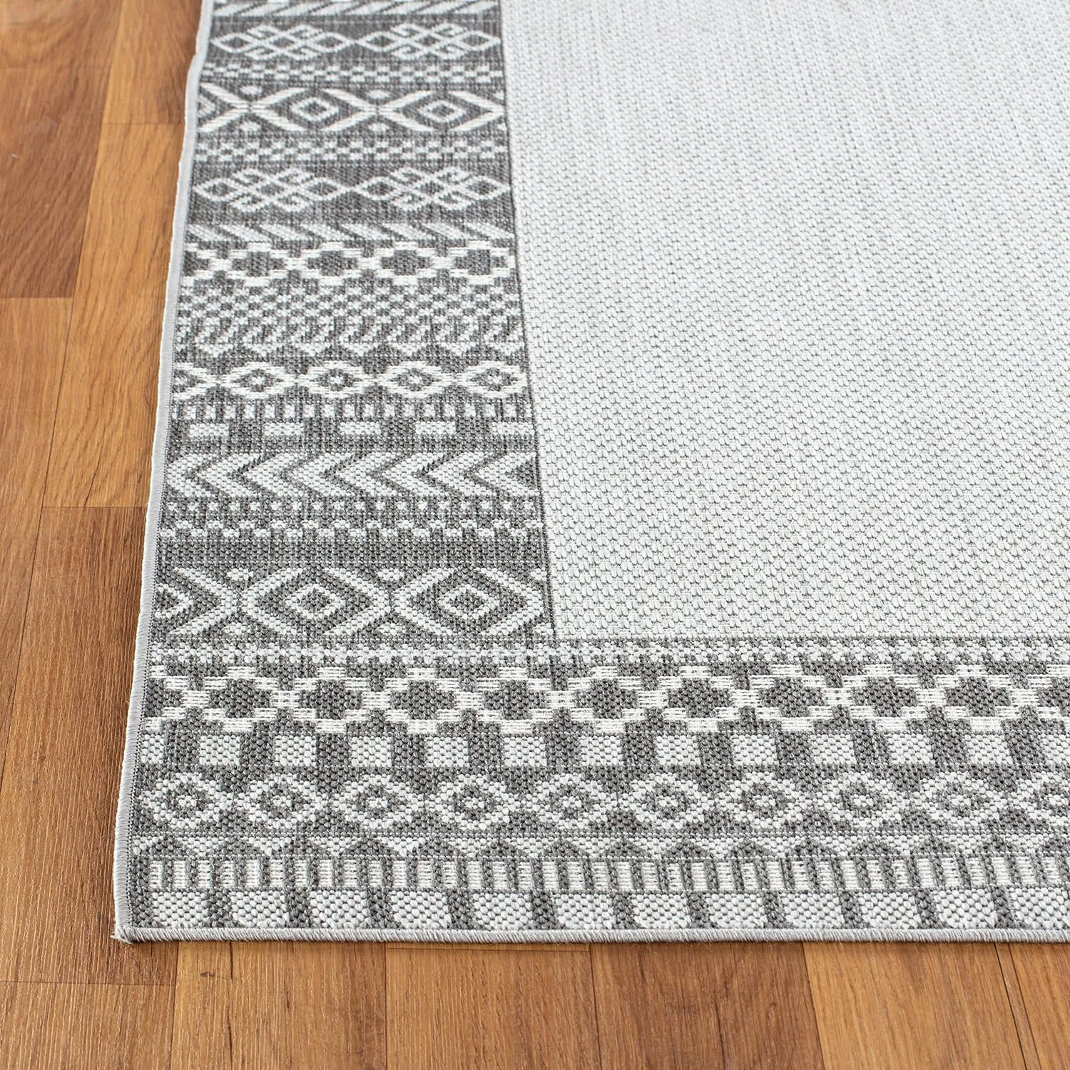 Bohemian Bordered Indoor/Outdoor Flatweave Waterproof Backyard Patio Area Rug
