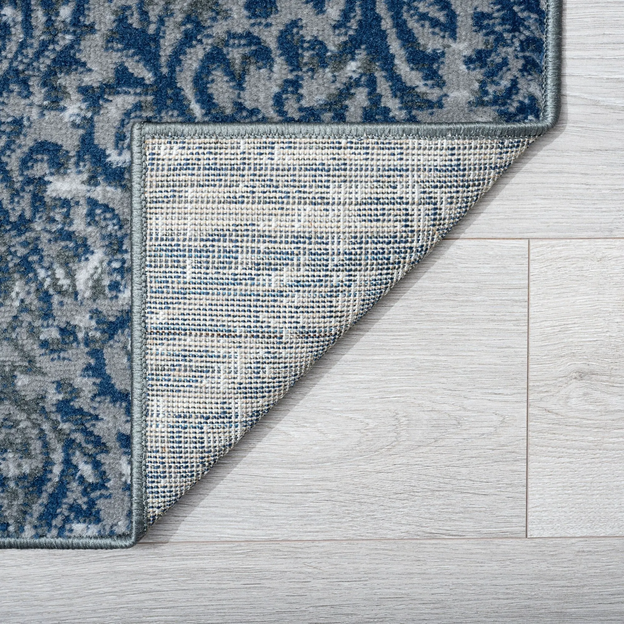 Carrington Farmhouse Floral & Botanical Indoor Area Rug