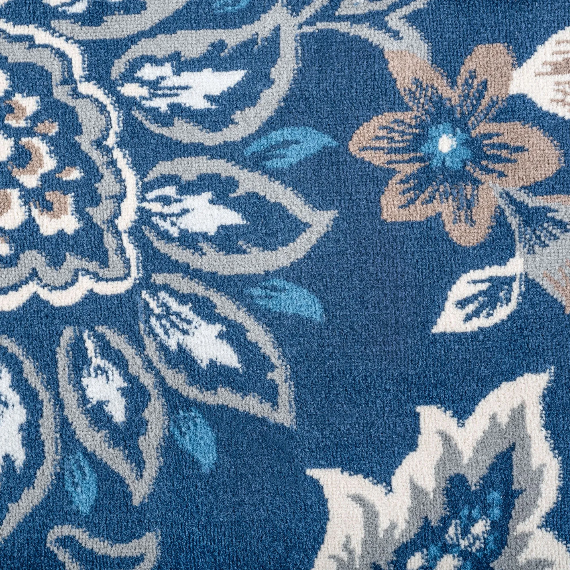 Carrington Farmhouse Floral & Botanical Indoor Area Rug