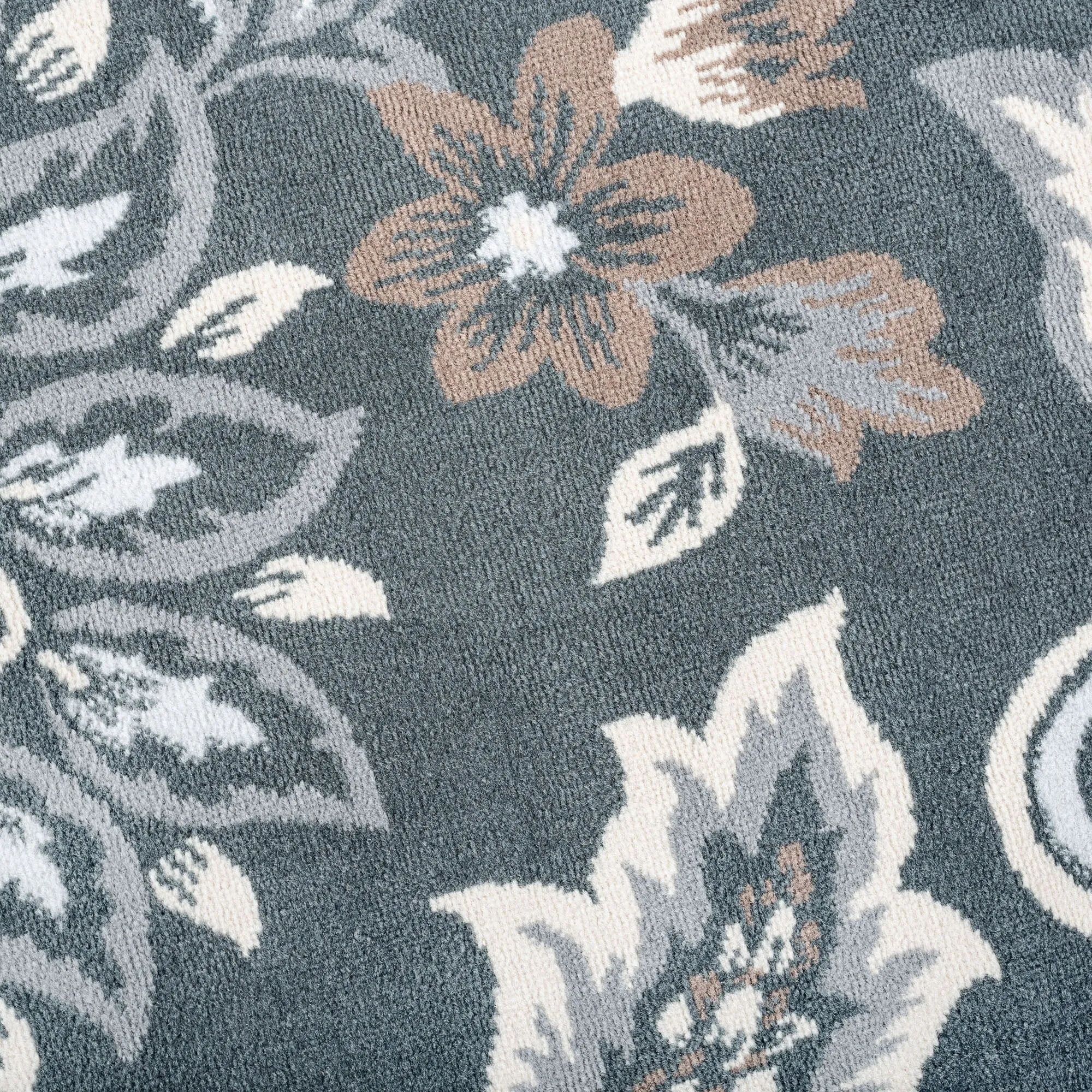 Carrington Farmhouse Floral & Botanical Indoor Area Rug