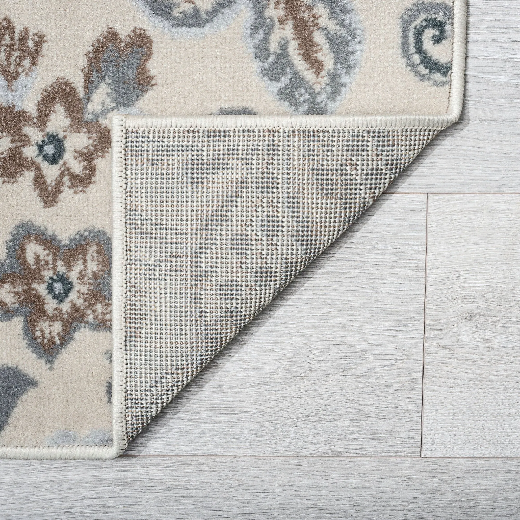 Carrington Farmhouse Floral & Botanical Indoor Area Rug