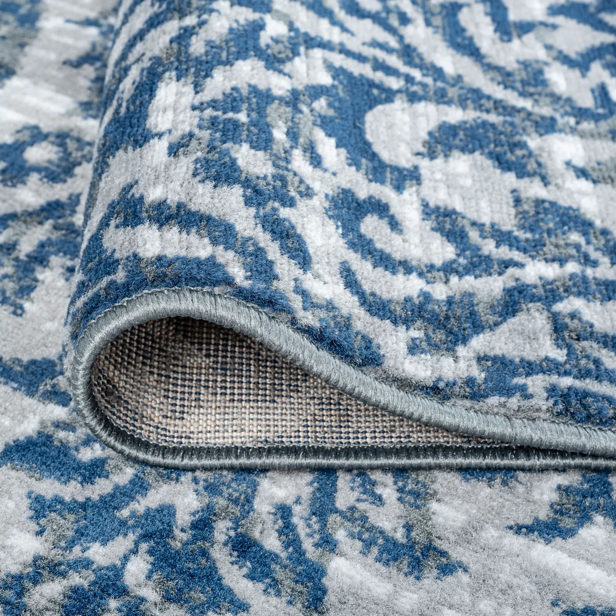Carrington Farmhouse Floral & Botanical Indoor Area Rug