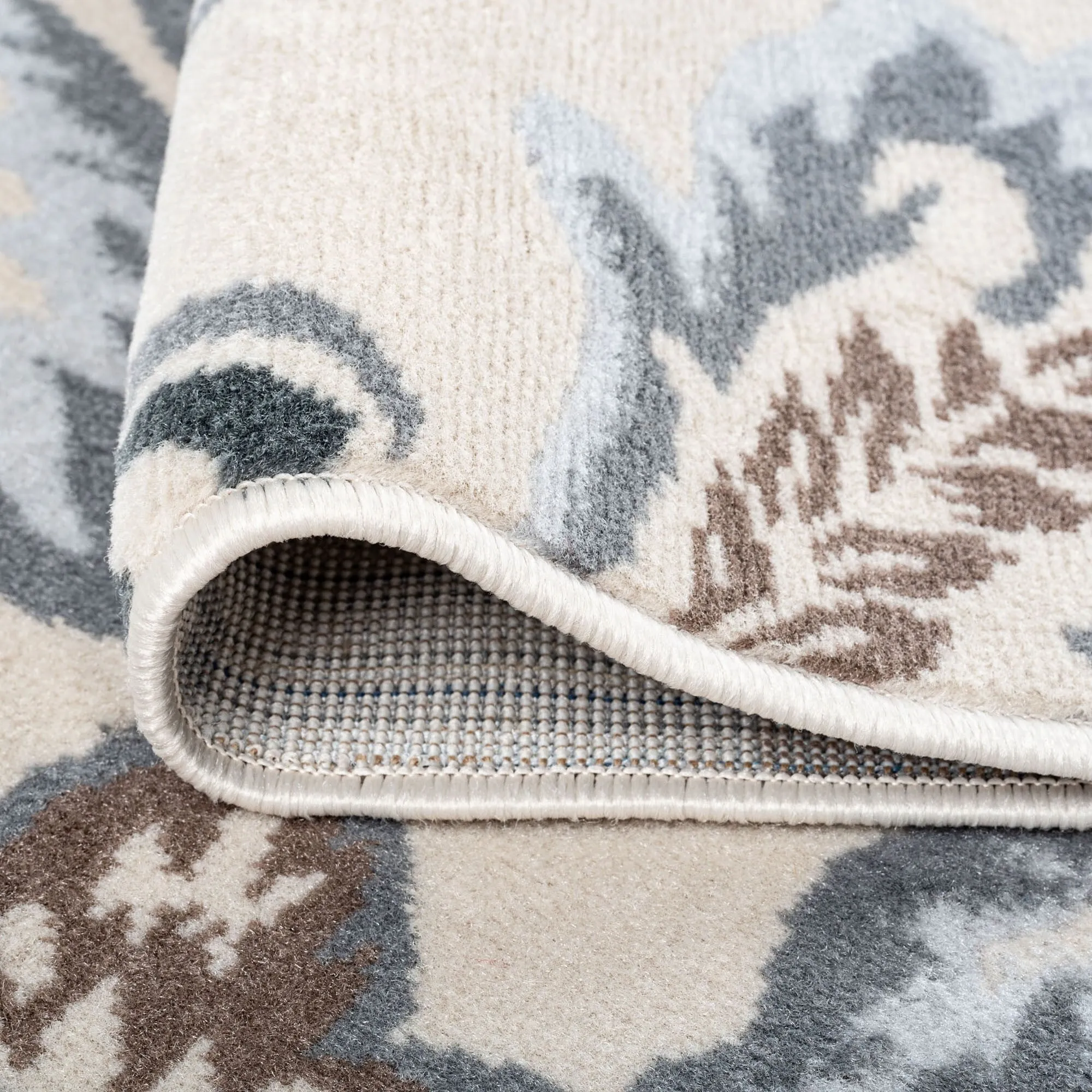 Carrington Farmhouse Floral & Botanical Indoor Area Rug
