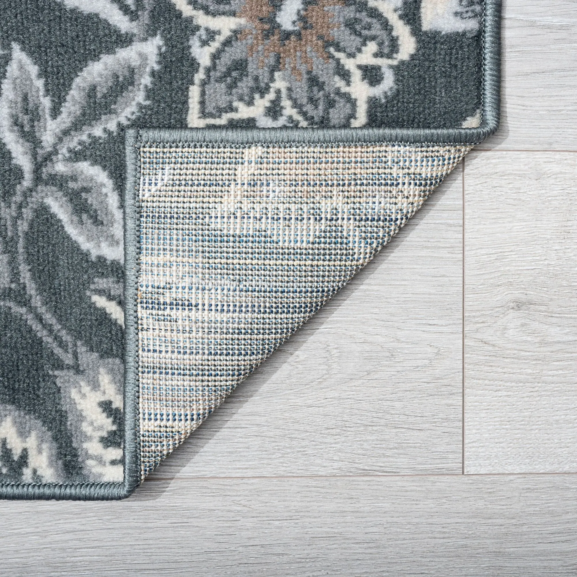 Carrington Farmhouse Floral & Botanical Indoor Area Rug