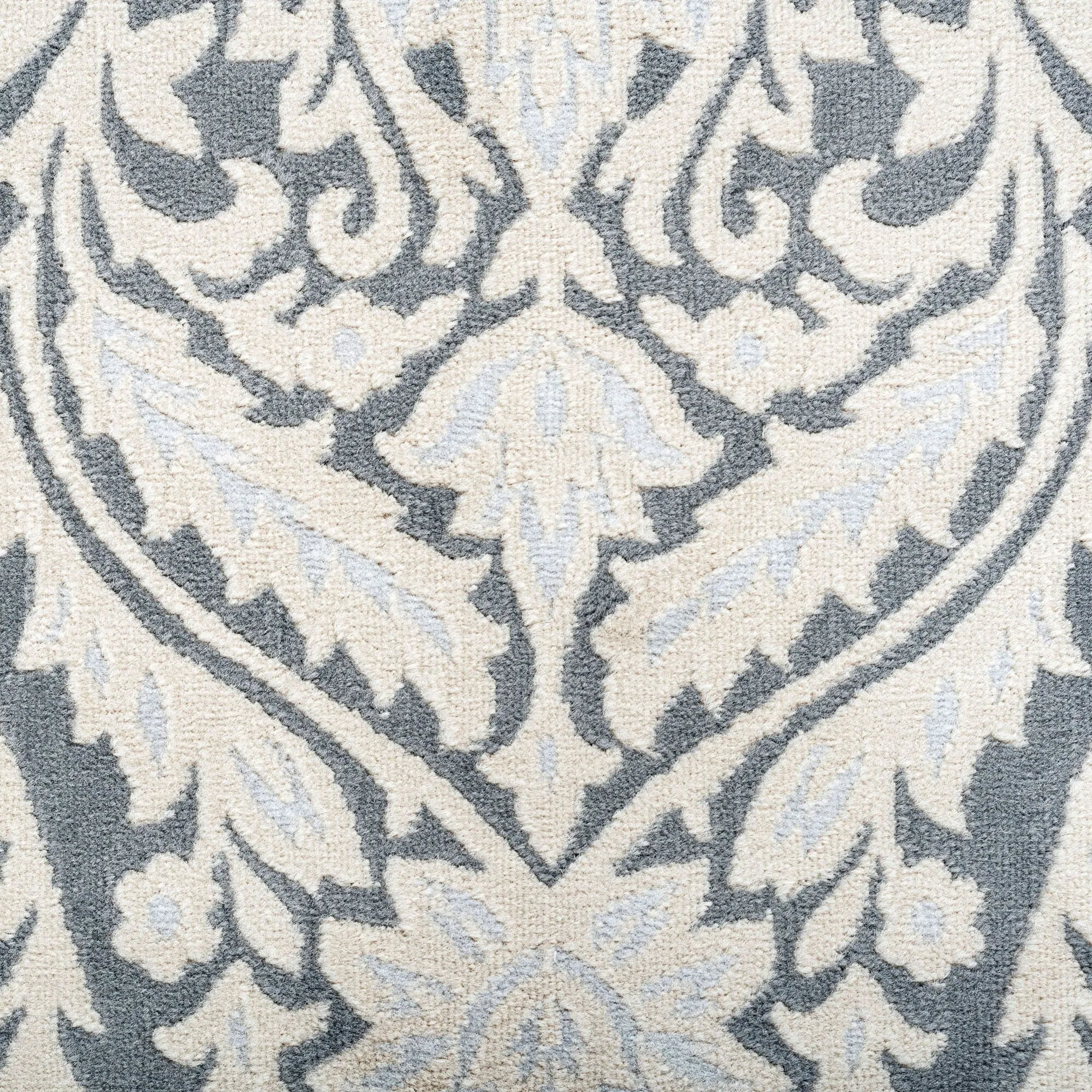 Carrington Farmhouse Floral & Botanical Indoor Area Rug