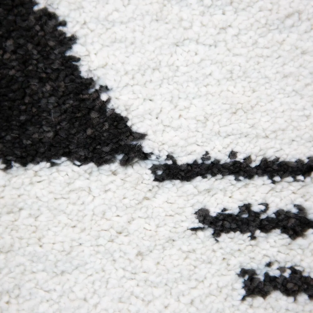 Carson Carrington Islingby Modern Geometric Area Rug
