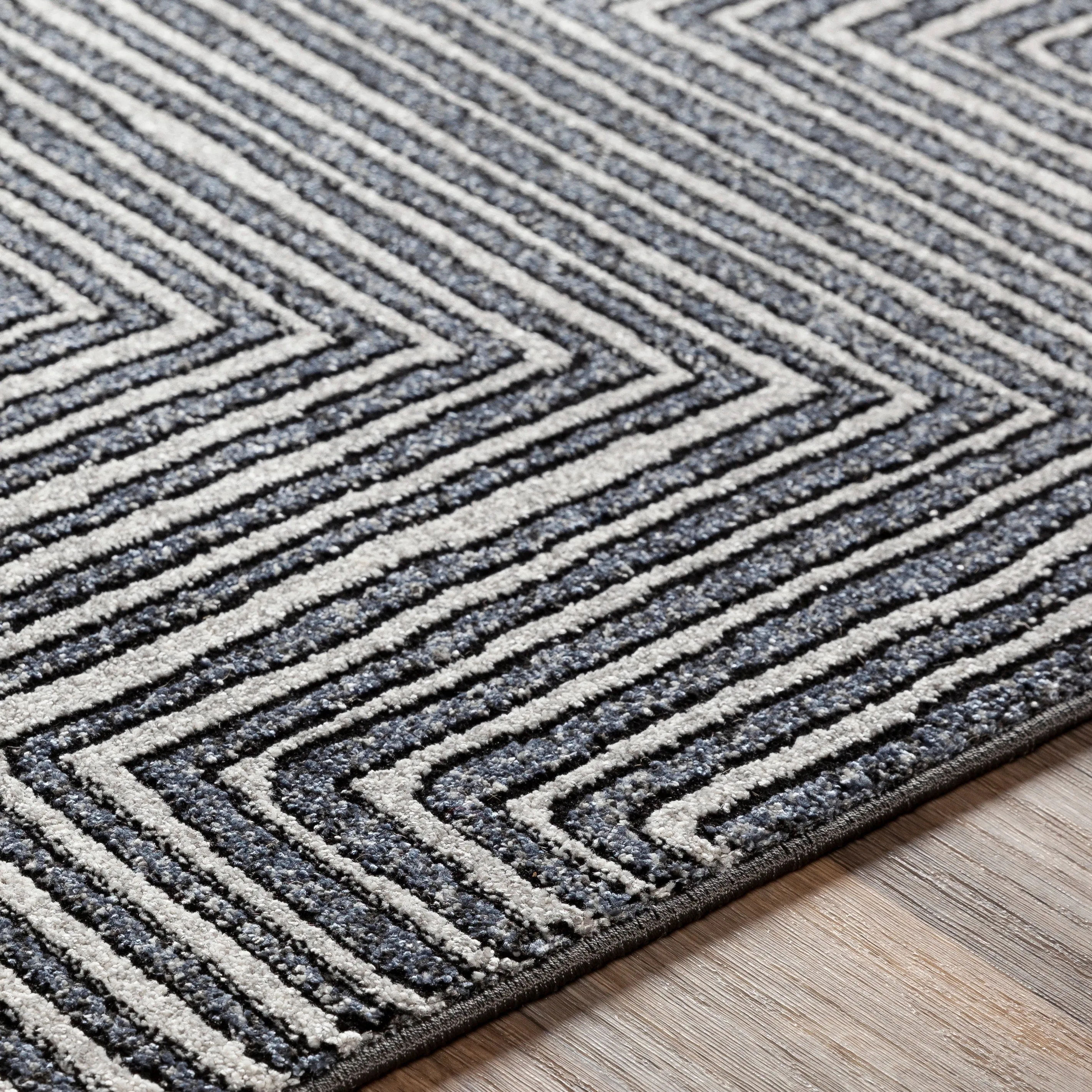 Carson Carrington Sturup Diamond-shaped Pattern Area Rug