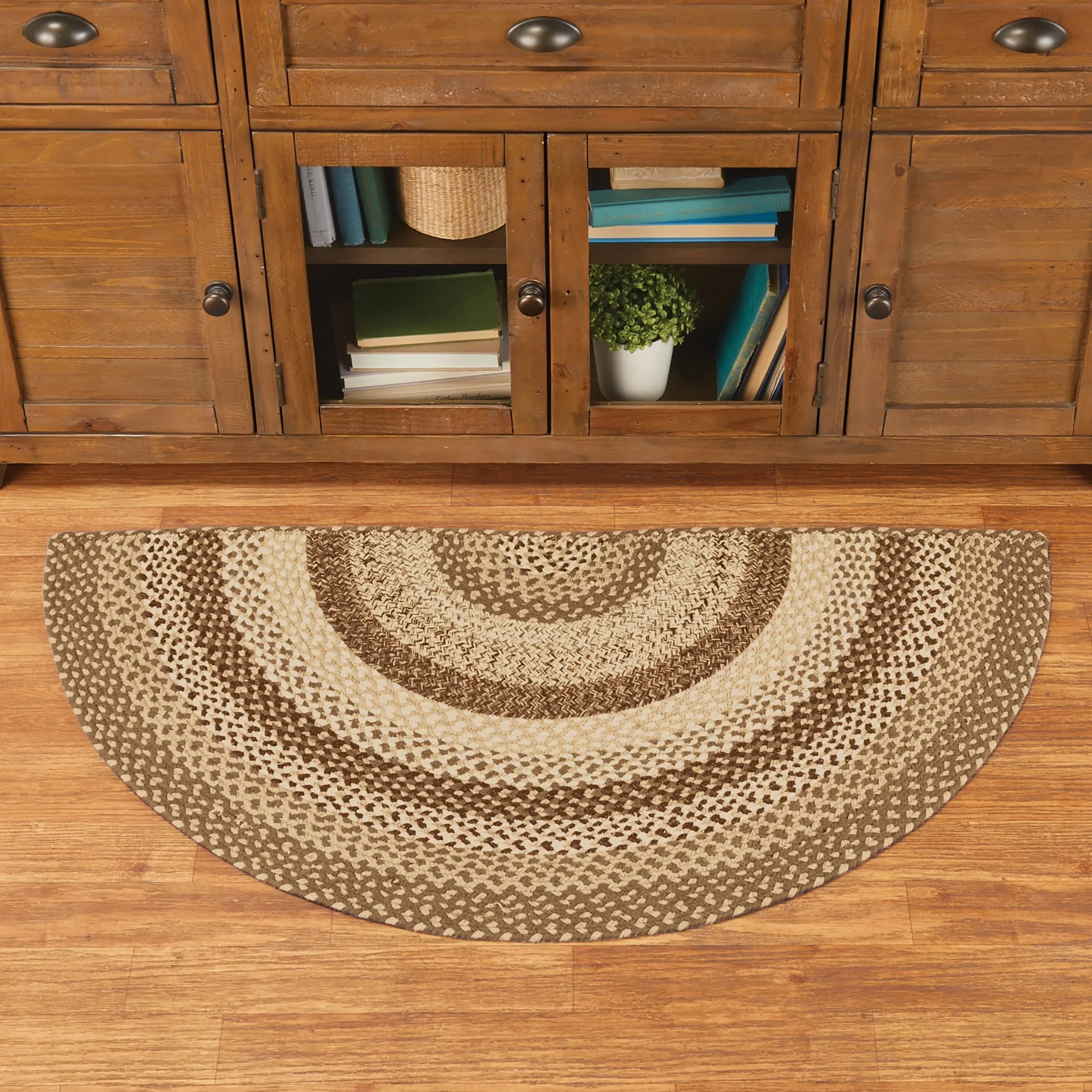 Classic Farmhouse Braided Kitchen Accent Rug