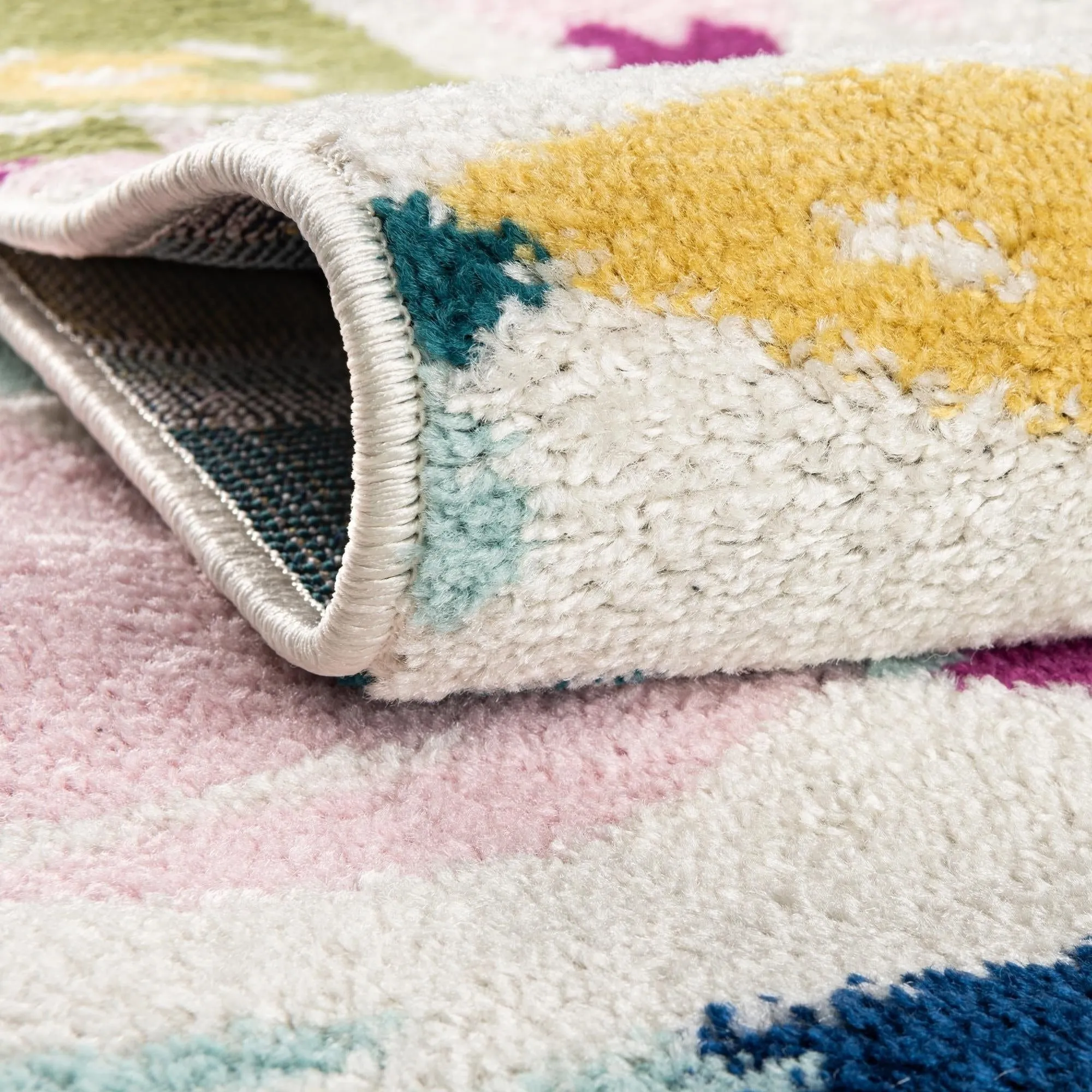 Contemporary Demdence Collection Area Rug