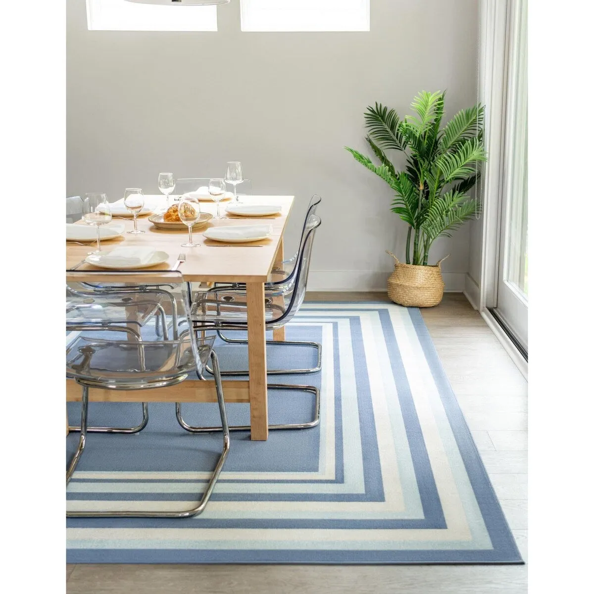 Contemporary Heloise Collection Area Rug