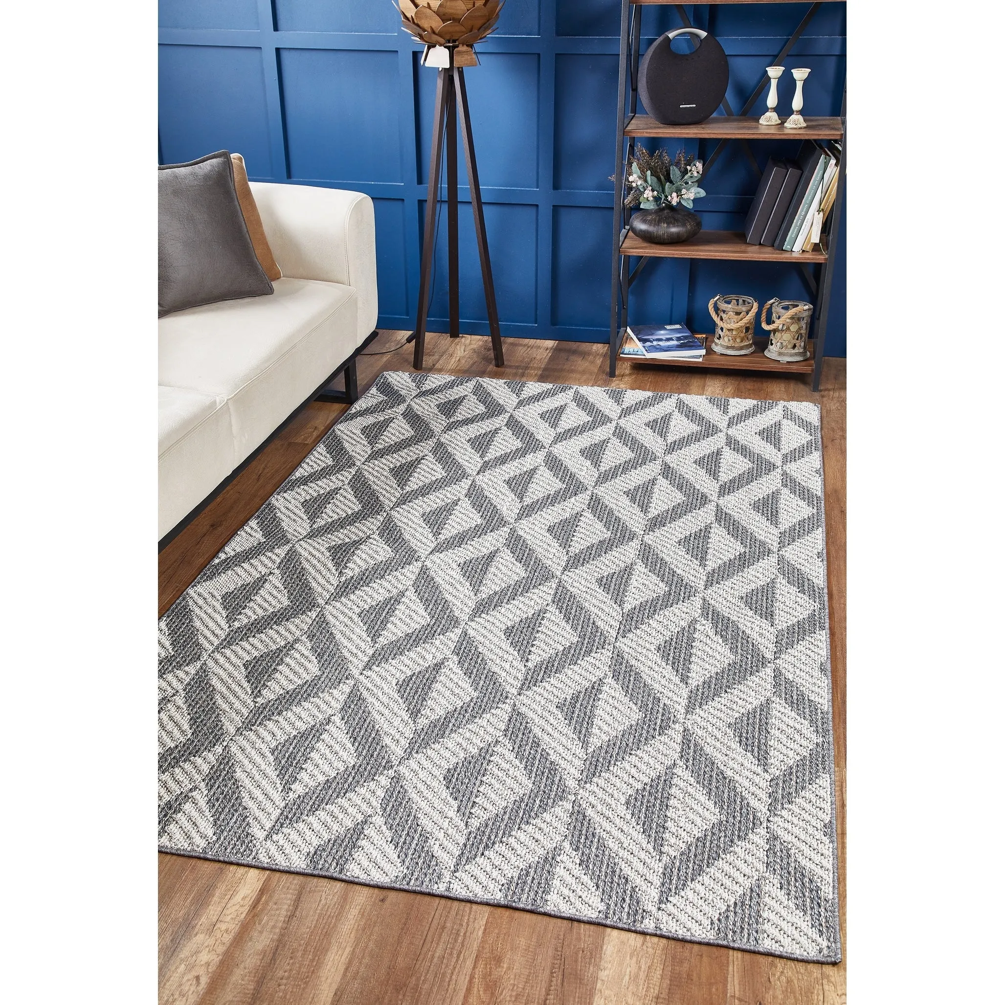 Domani Breeze Mid-Ccntury Trellis Outdoor Rug