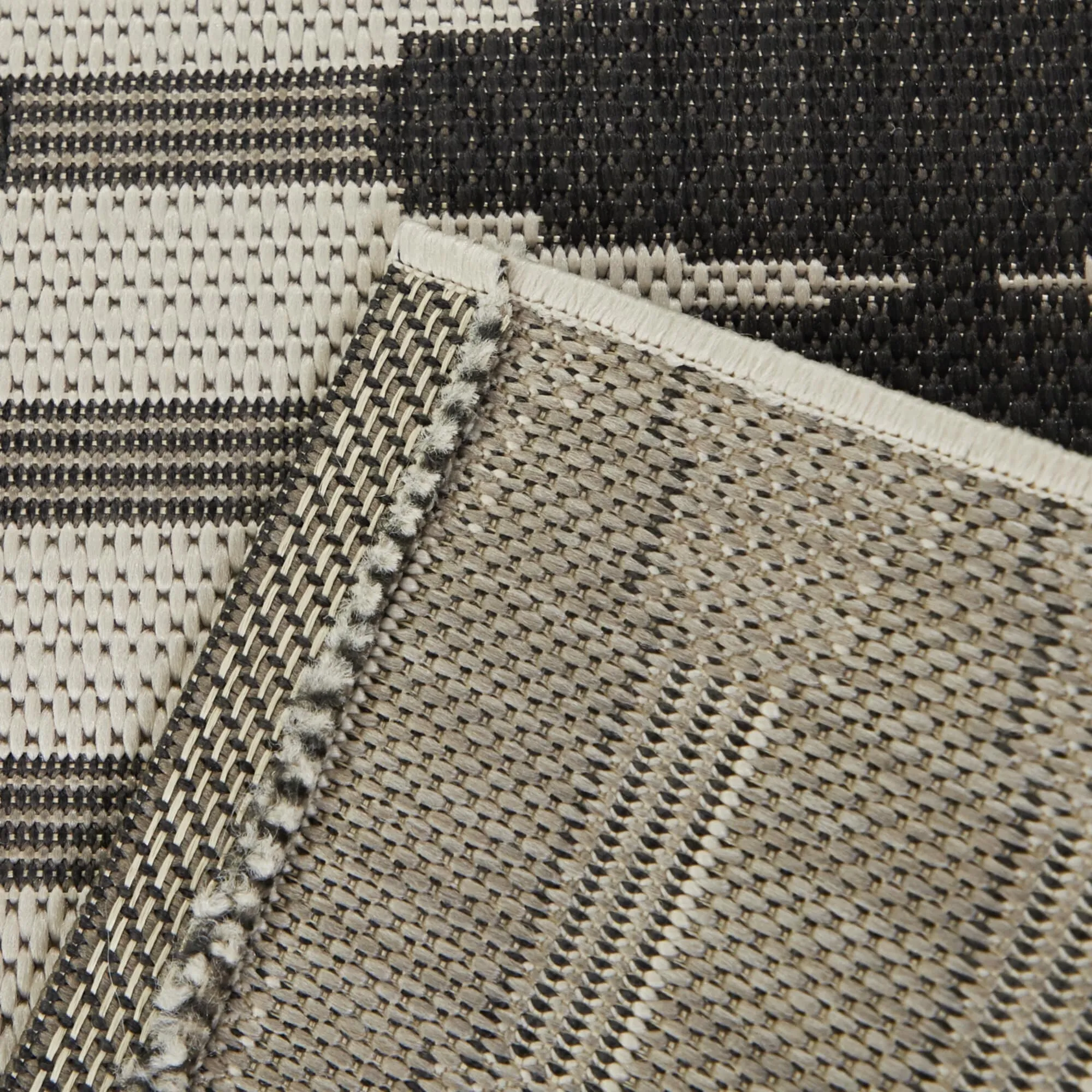 Durant Geometric Stripe Indoor/Outdoor Area Rug