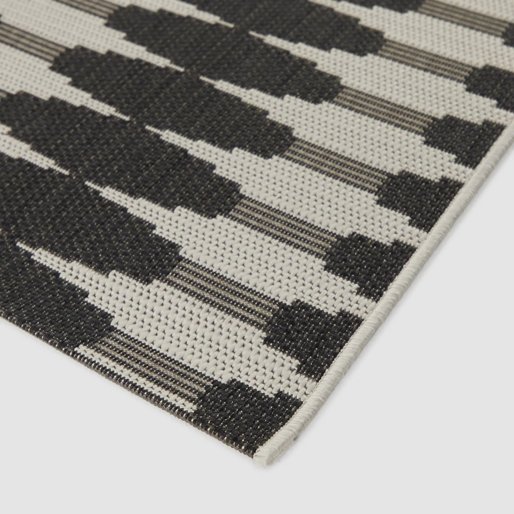 Durant Geometric Stripe Indoor/Outdoor Area Rug